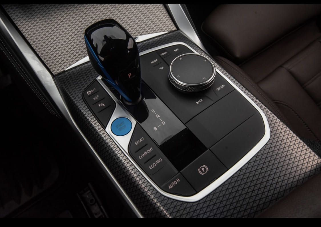BMW i4 M50 med Dashcam