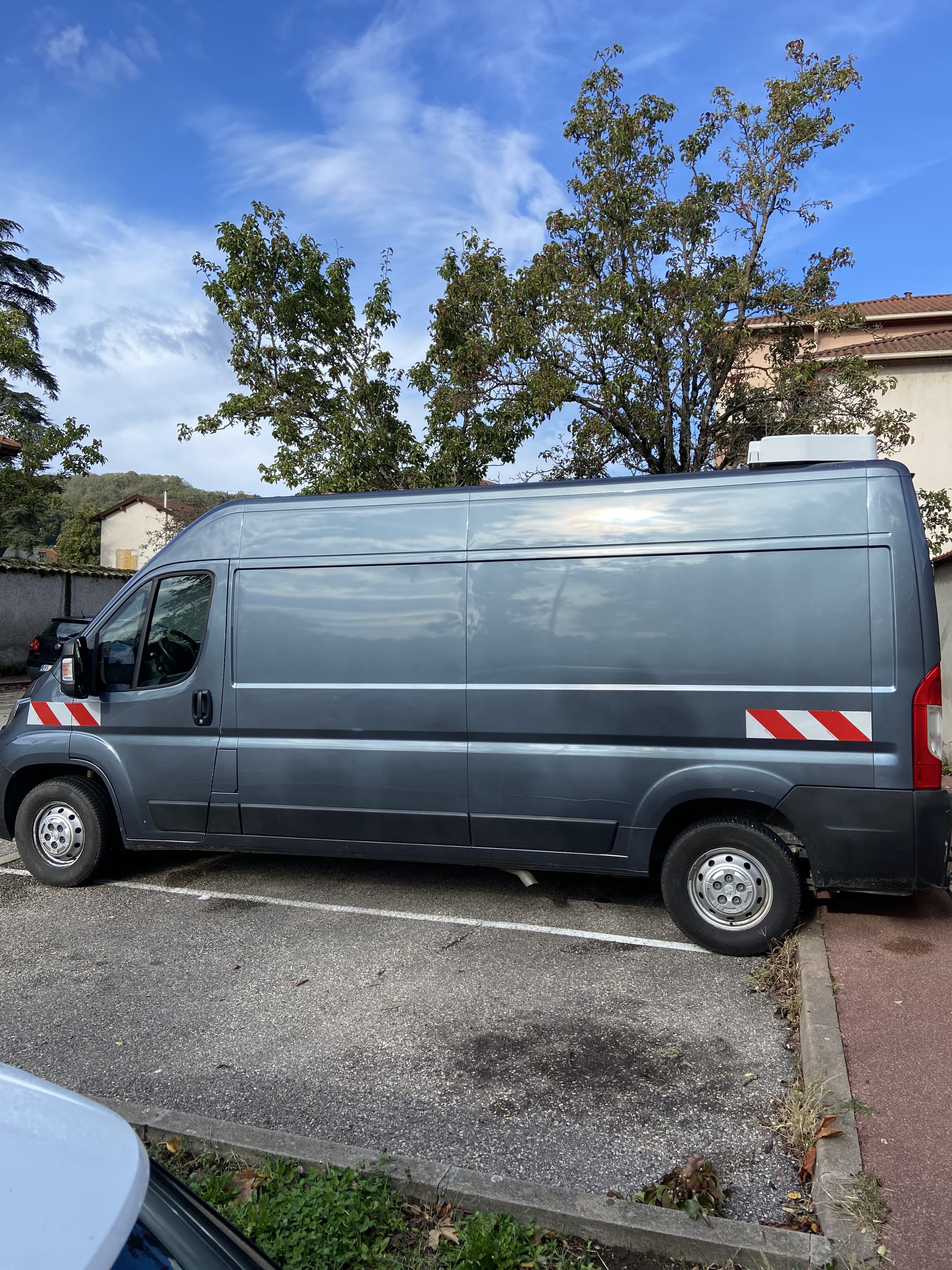 Peugeot Boxer mit Klimaanlage