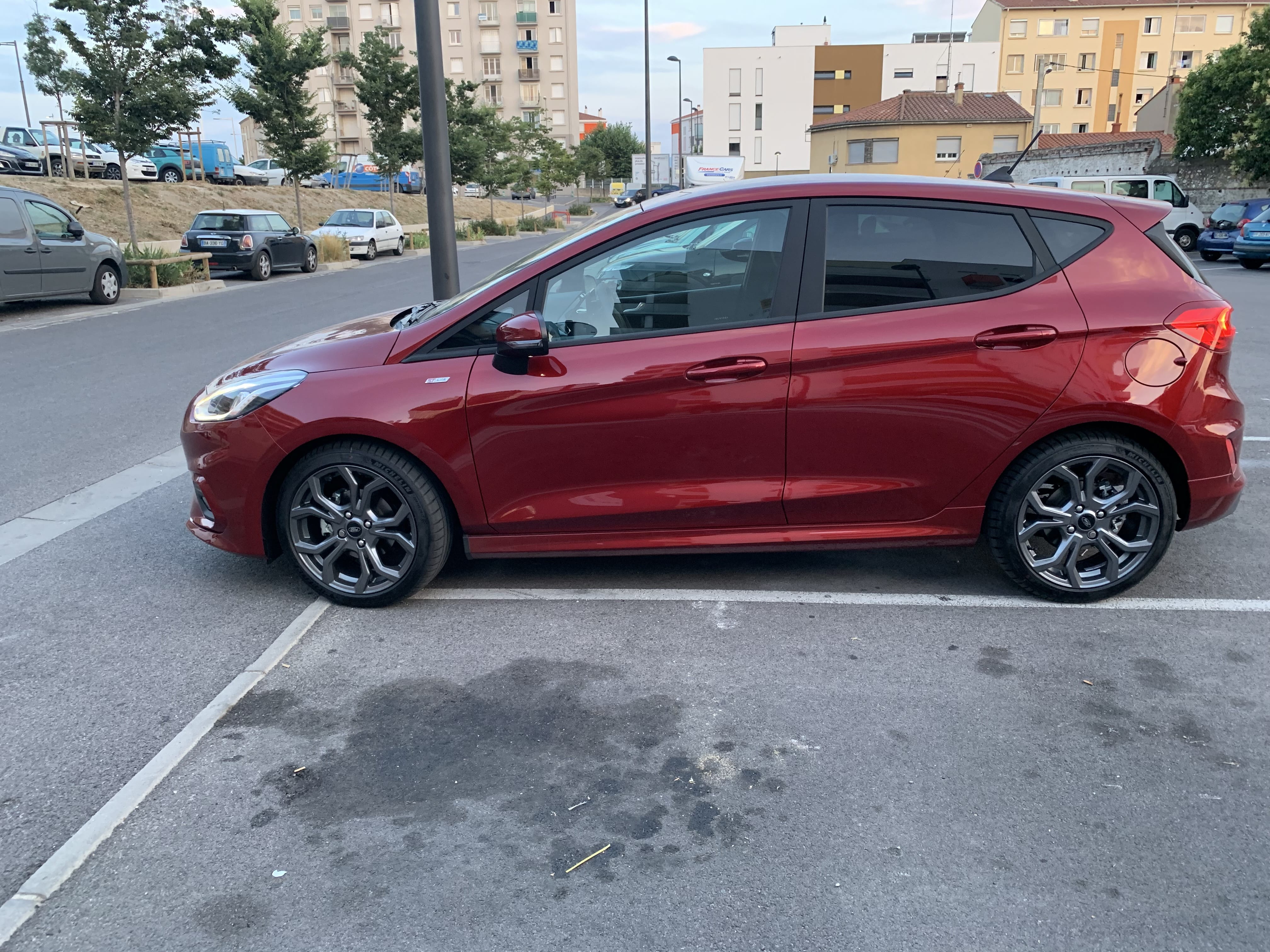 Ford Fiesta 1,5 tdci st line 85cv avec Climatisation