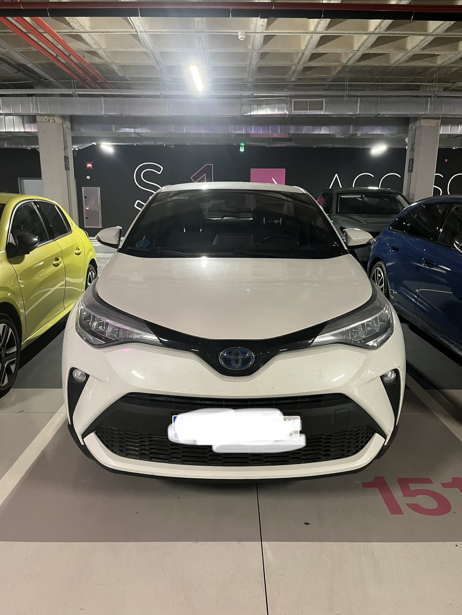 Toyota C-HR Hybrid, 2021, Gasolina 95 / Eléctrico (híbrido), Automático