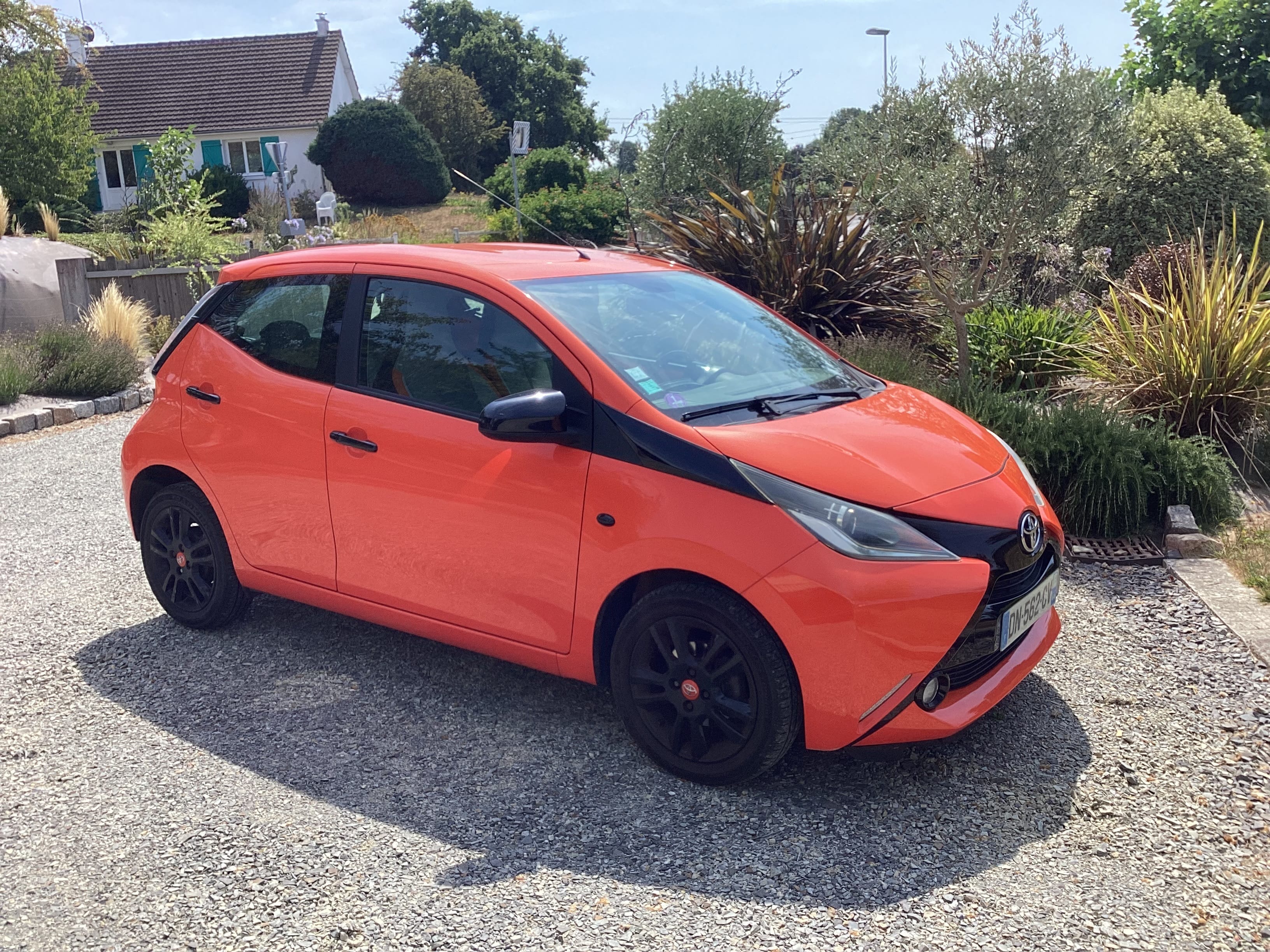 Toyota Aygo X, 2015, Essence 95