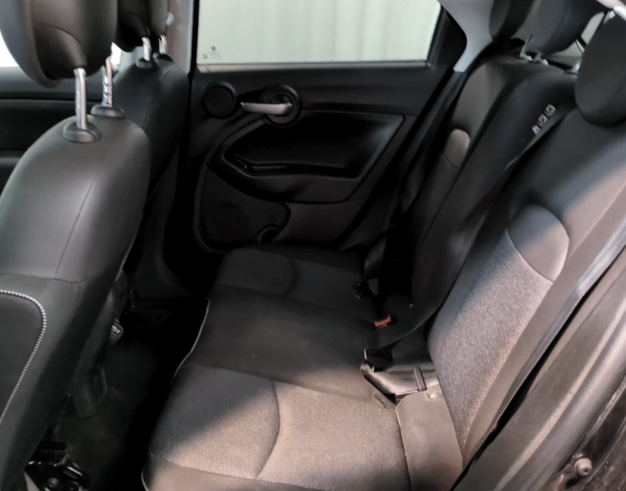 Fiat 500 X avec Apple CarPlay