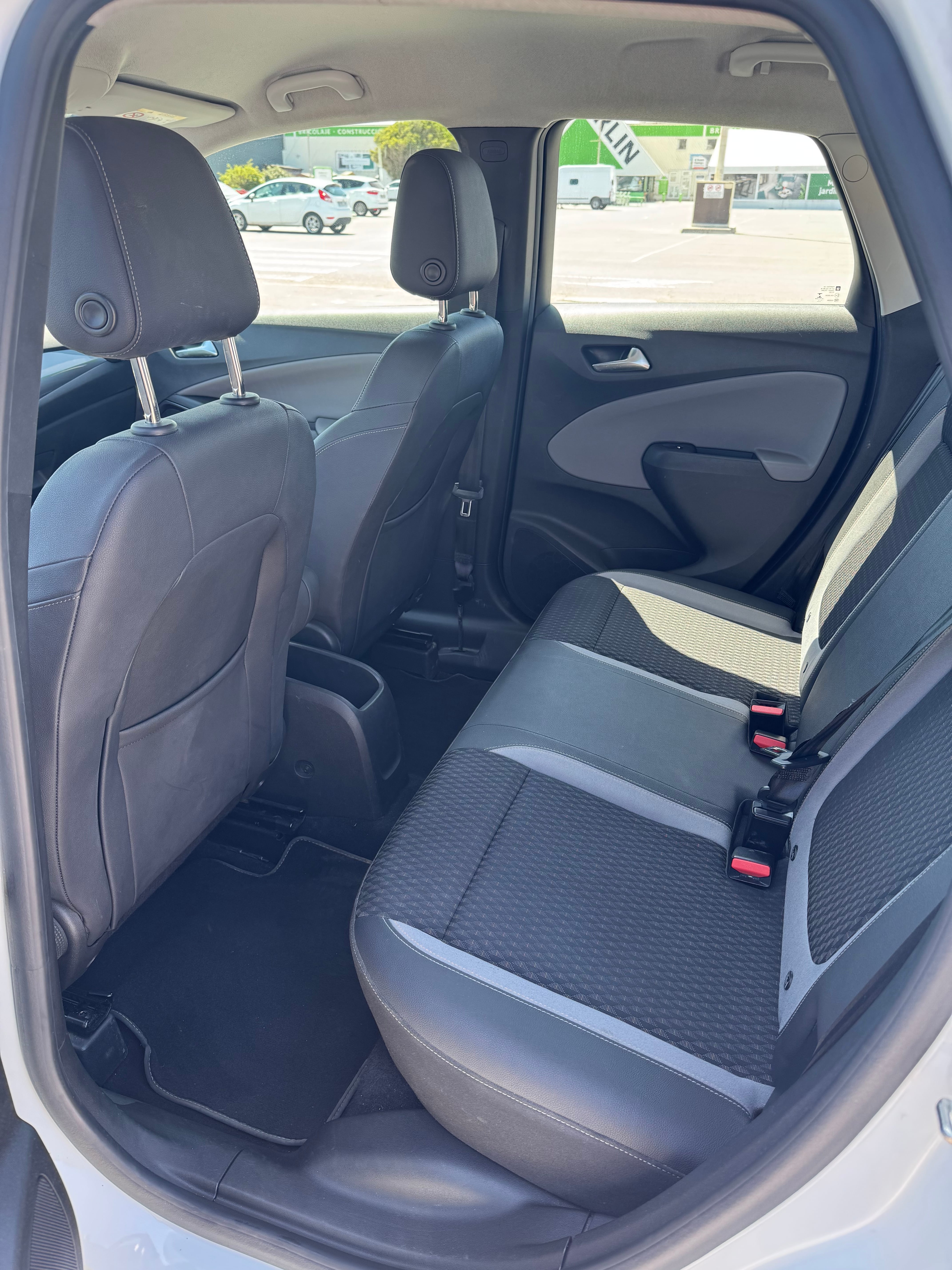 Opel Crossland med Cruisekontroll