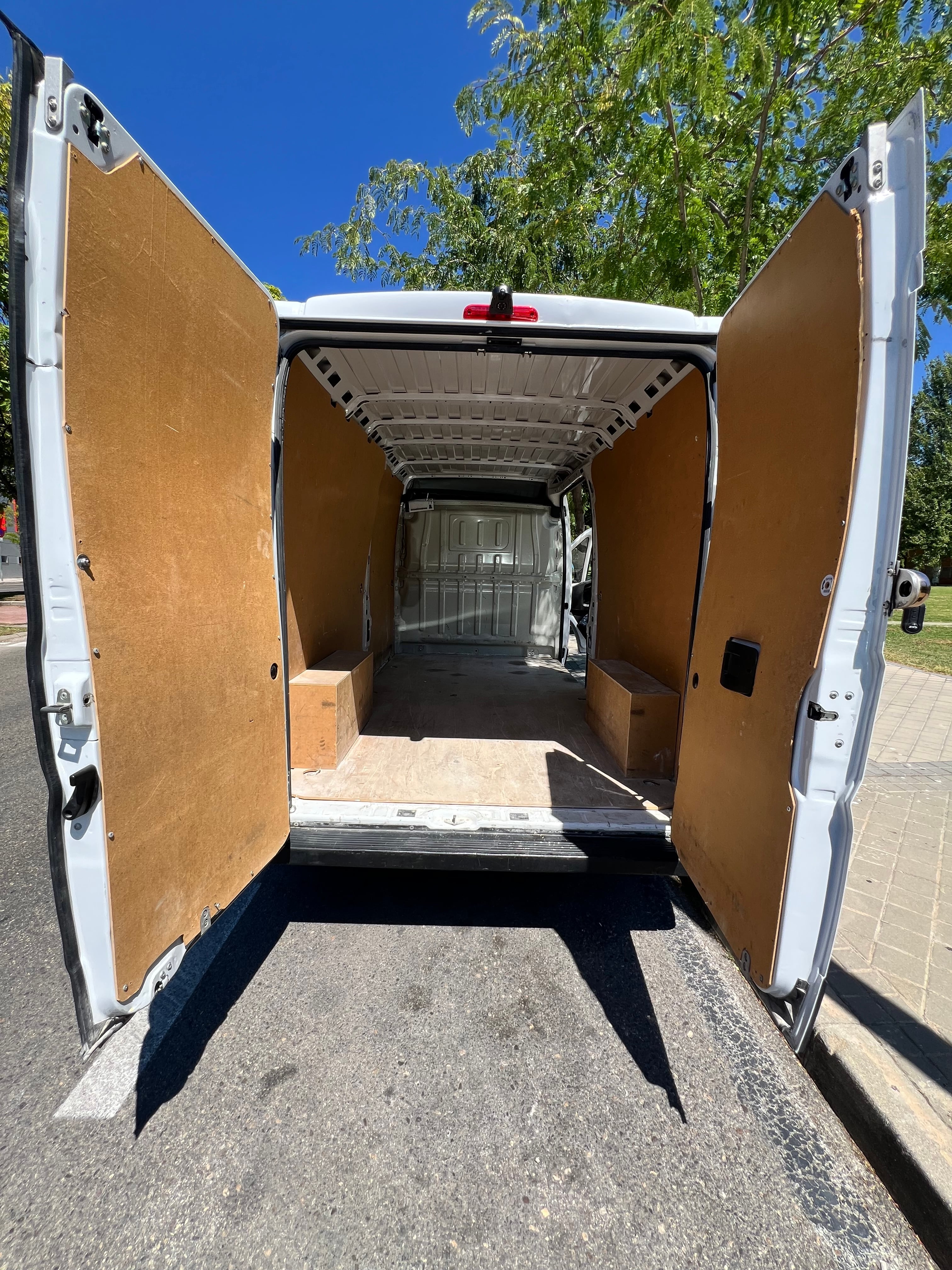 Peugeot Boxer met Autostoel baby