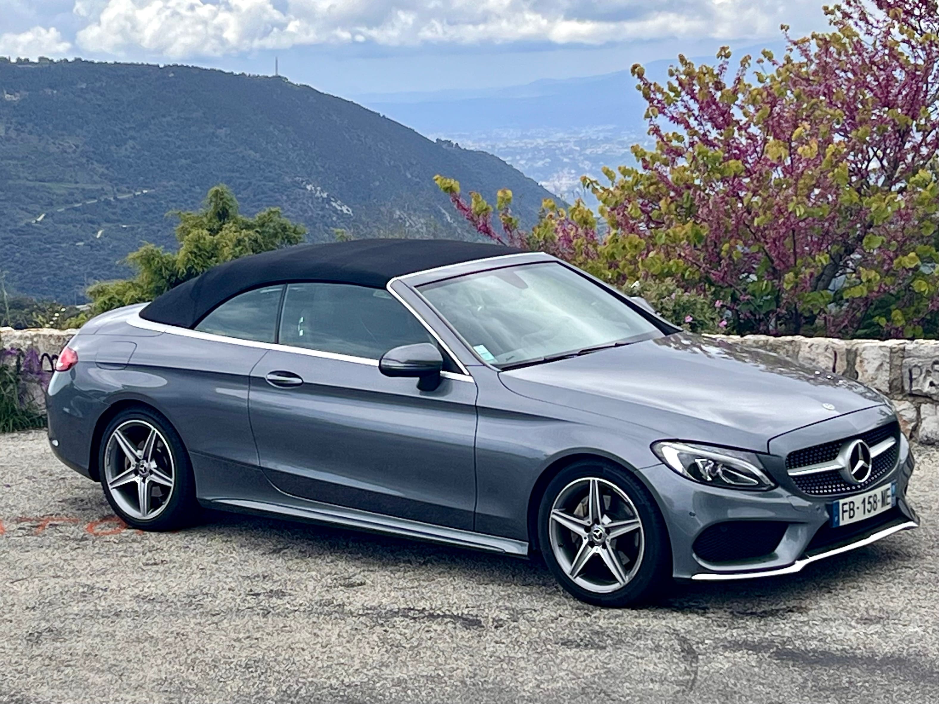 Mercedes-Benz Classe C Cabriolet mit Dashcam