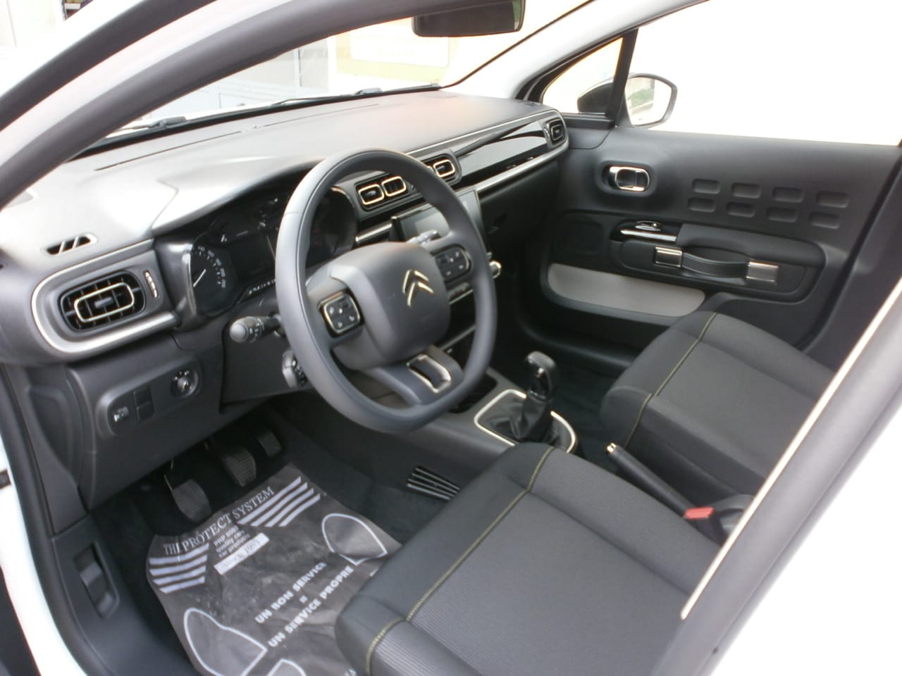 Citroen C3 1.2 83CV MAX avec Entrée audio / iPod