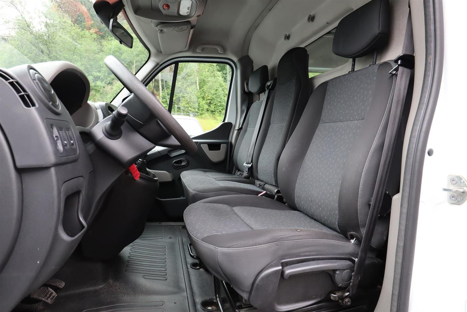 Opel Movano 2,3 MR med Vinterdekk