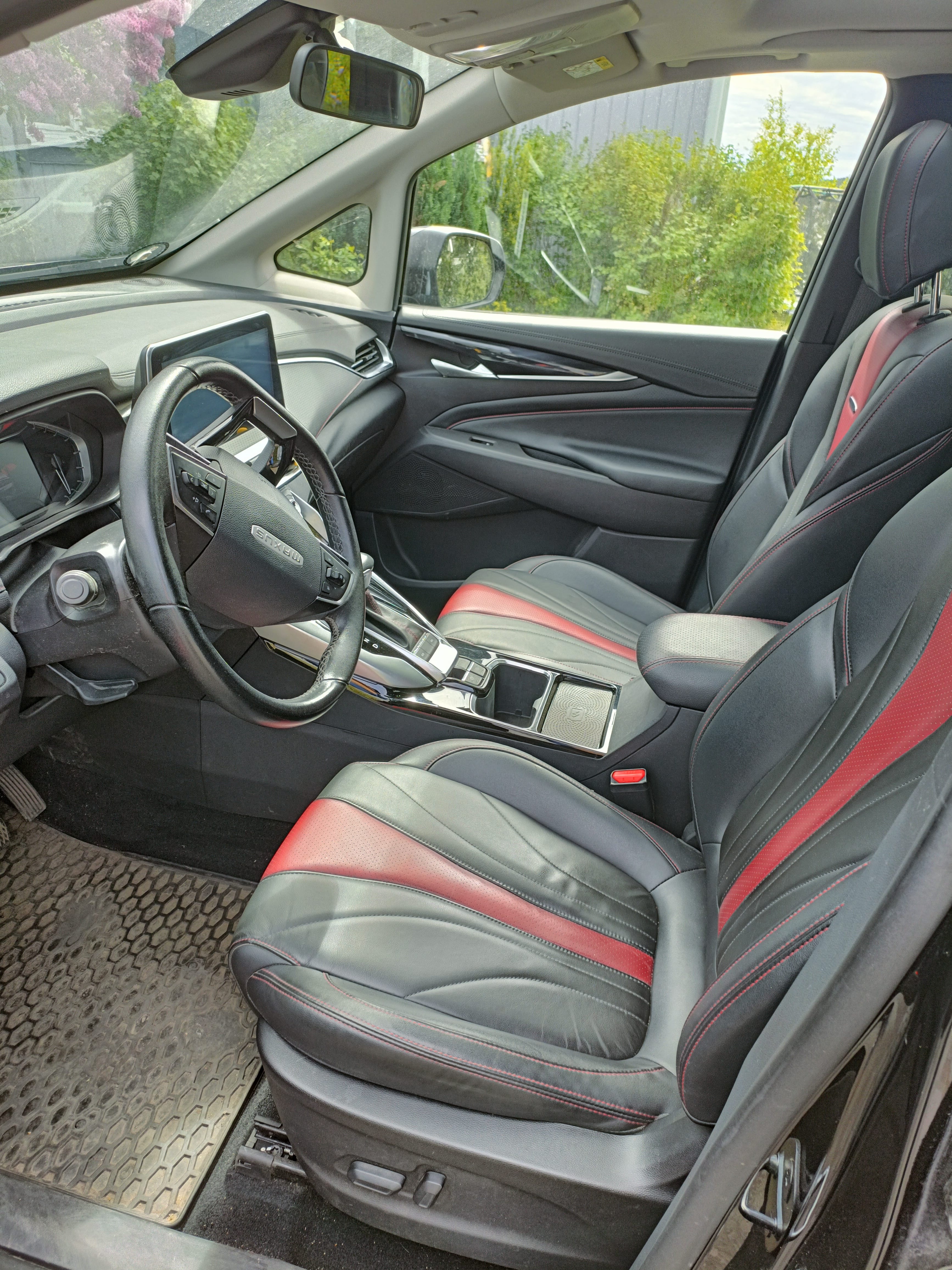 Maxus Euniq med Apple CarPlay