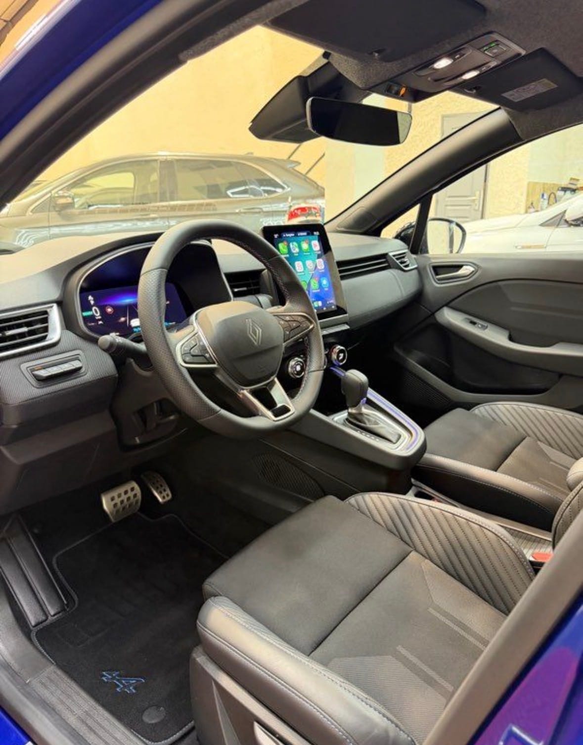 Renault Clio E-tech avec Caméra de recul