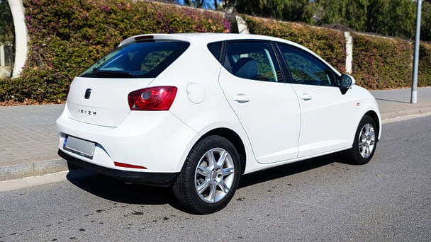 Seat Ibiza Copa White TSI con Control de velocidad