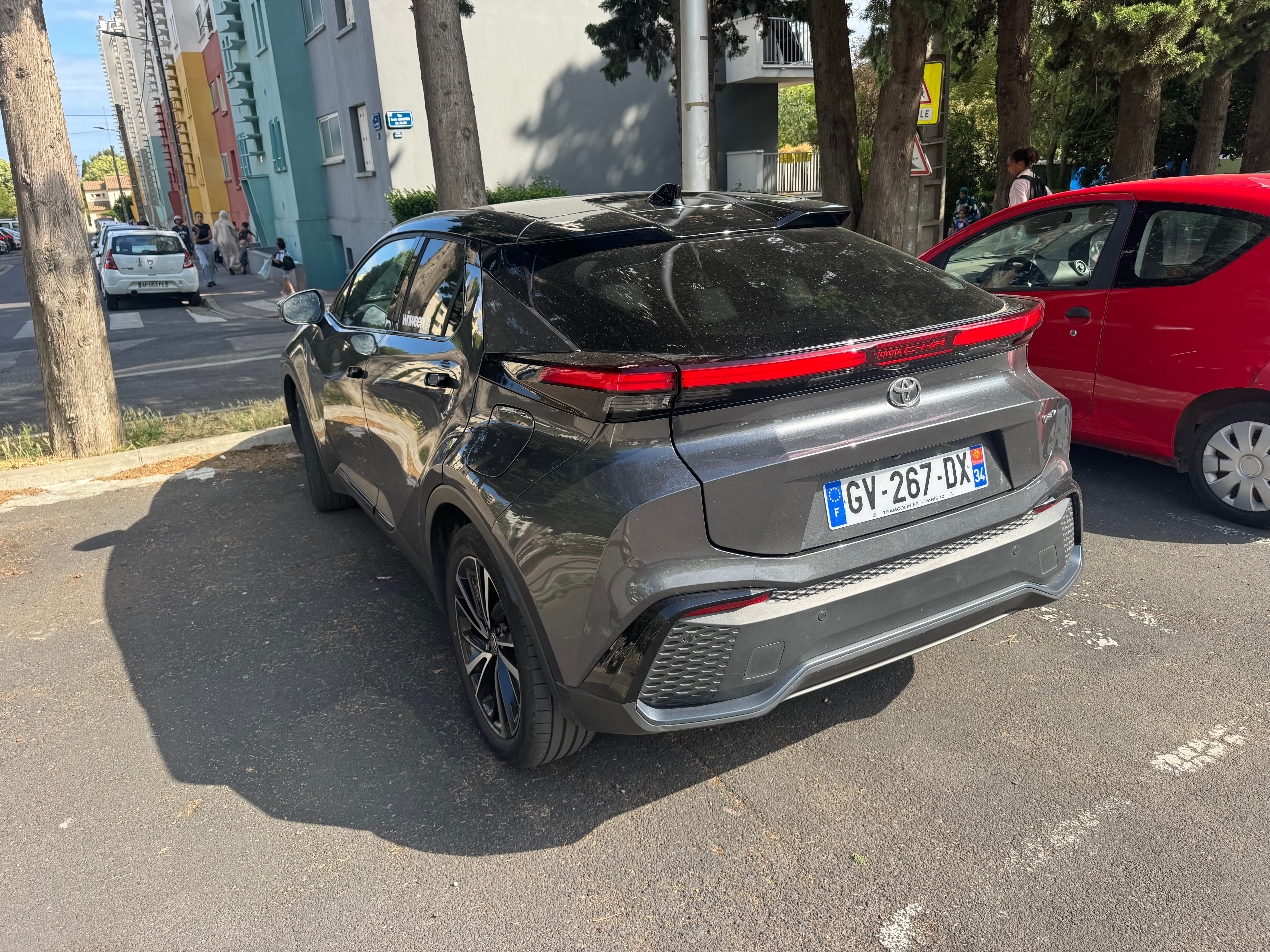 Toyota C-HR Hybrid mit Rückfahrkamera