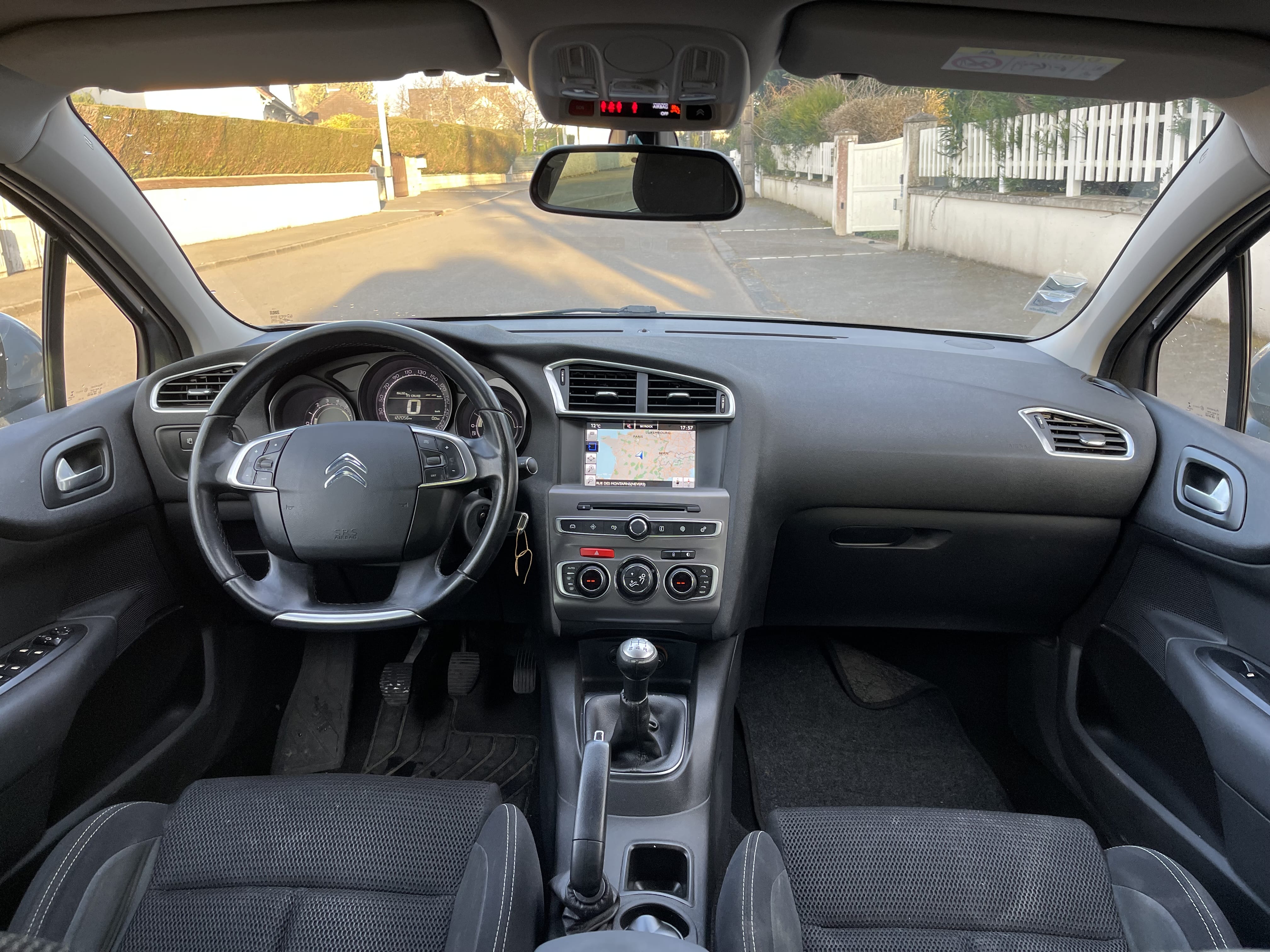 Citroen C4 avec GPS