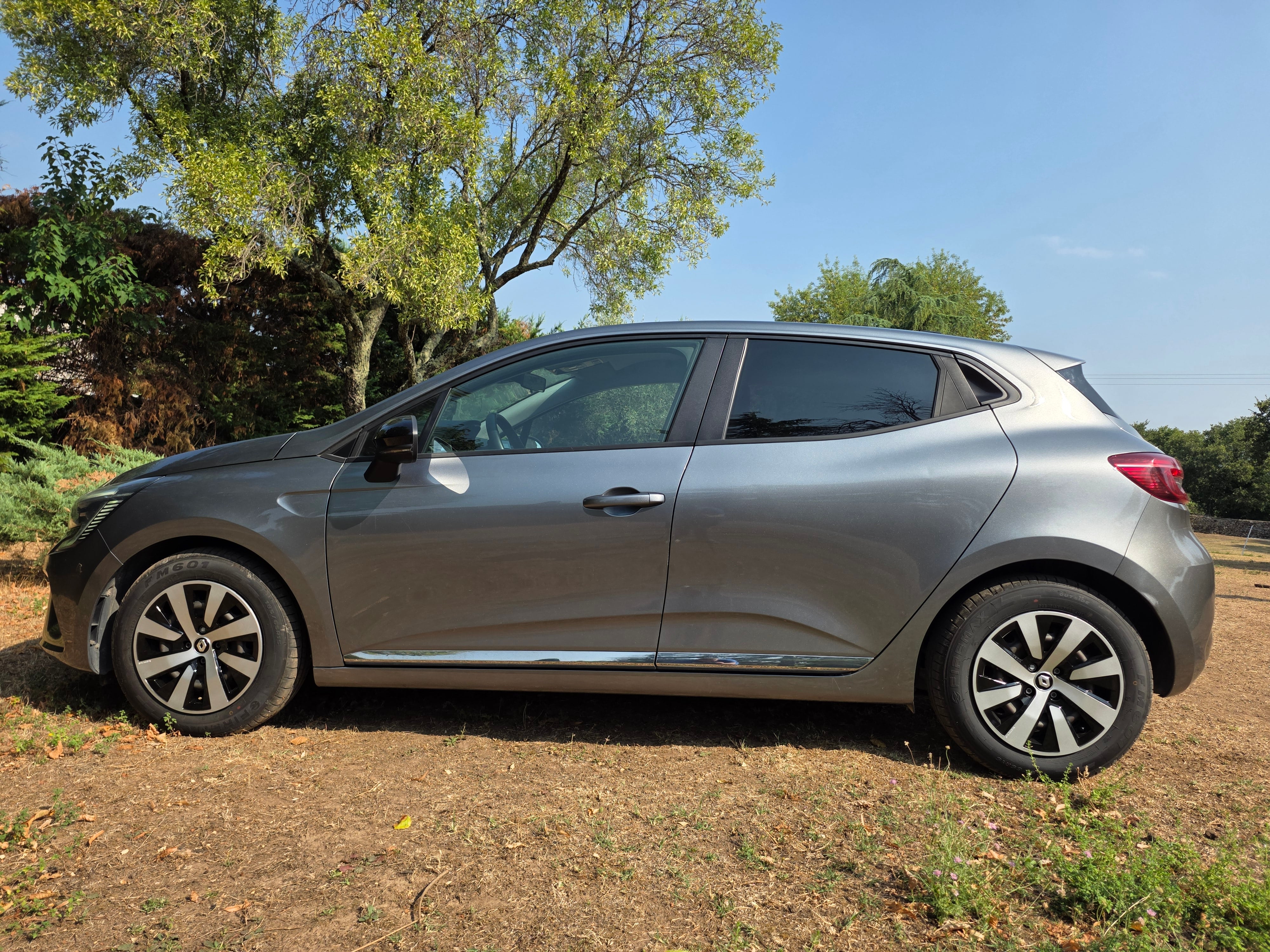 Renault Clio avec Climatisation