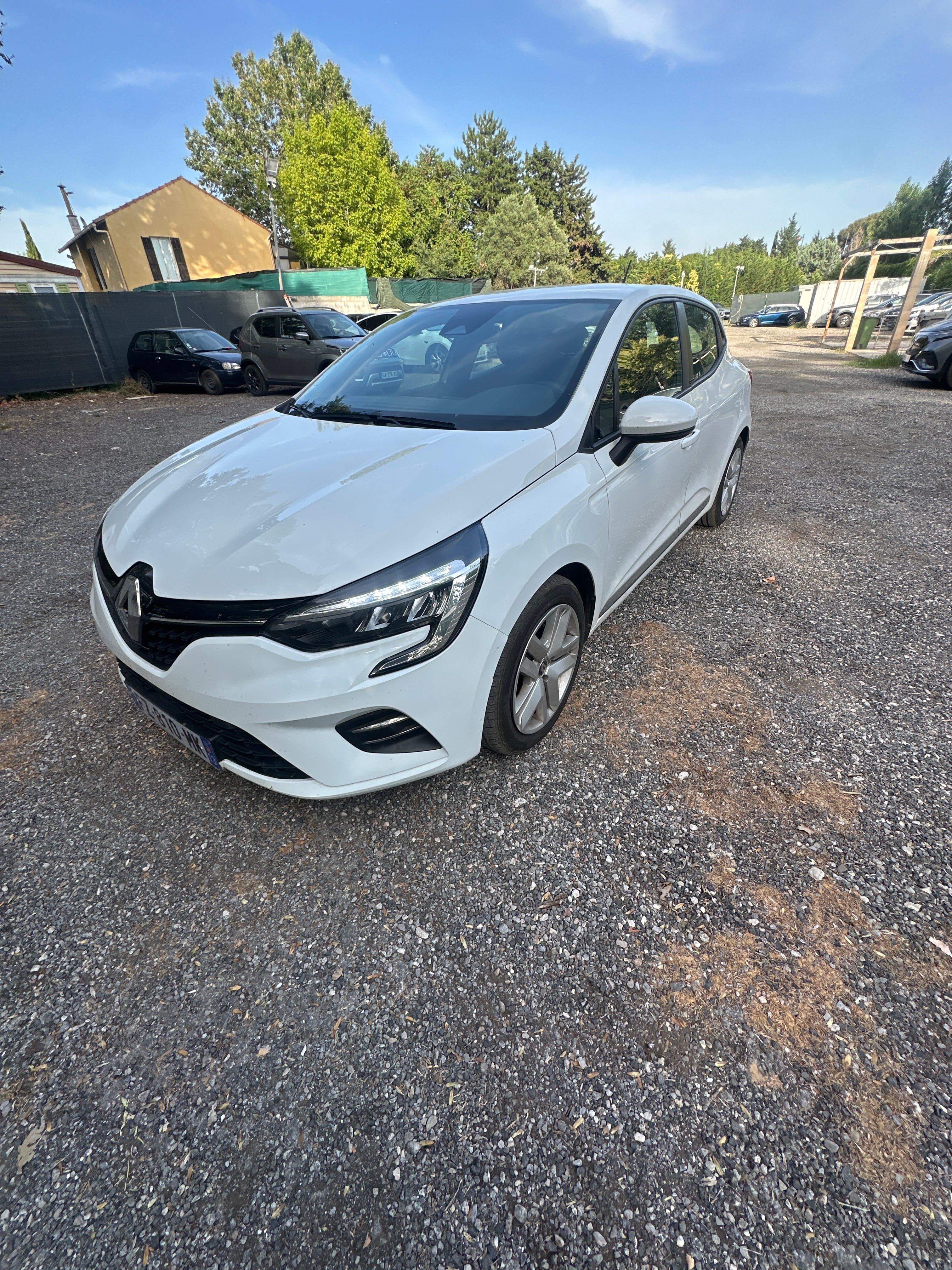 Renault Clio E-tech, 2021, Essence 95 / Électrique (hybride), automatique