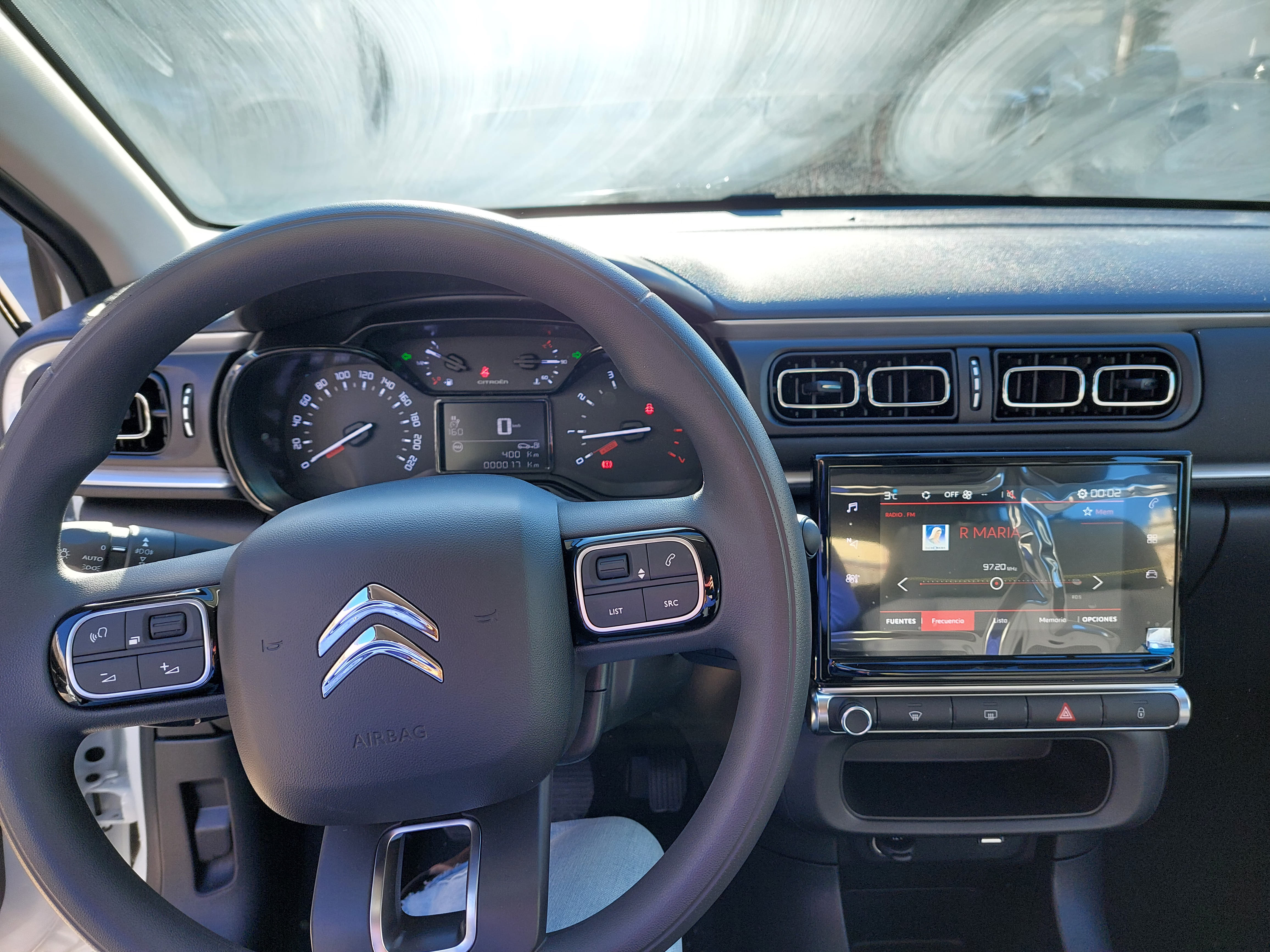 Citroen C3 1.2 PURETECH 83CV C-SERIES con Entrada de Audio/iPod