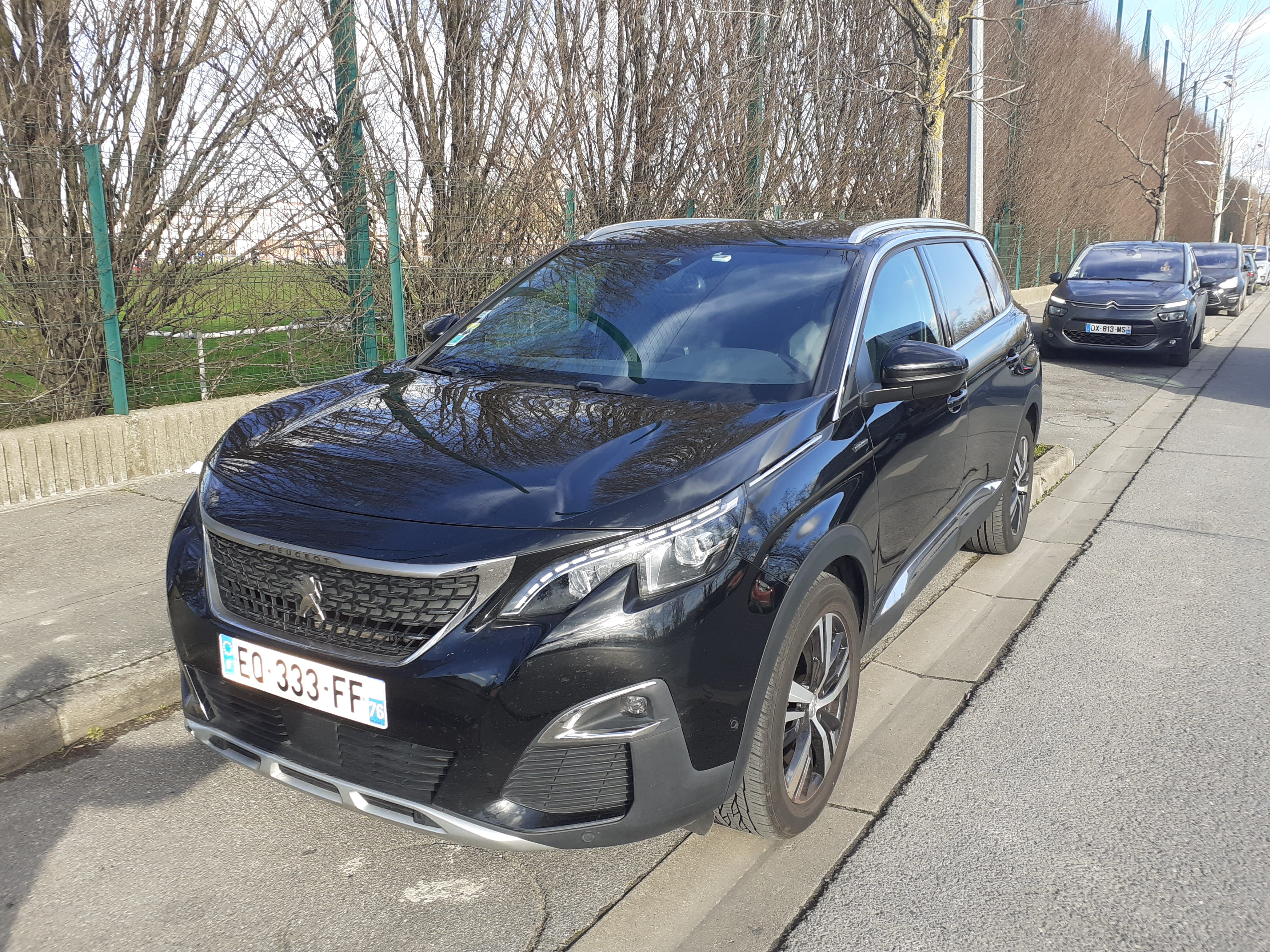 Peugeot 5008, 2017, Diesel, automatique, 7 places