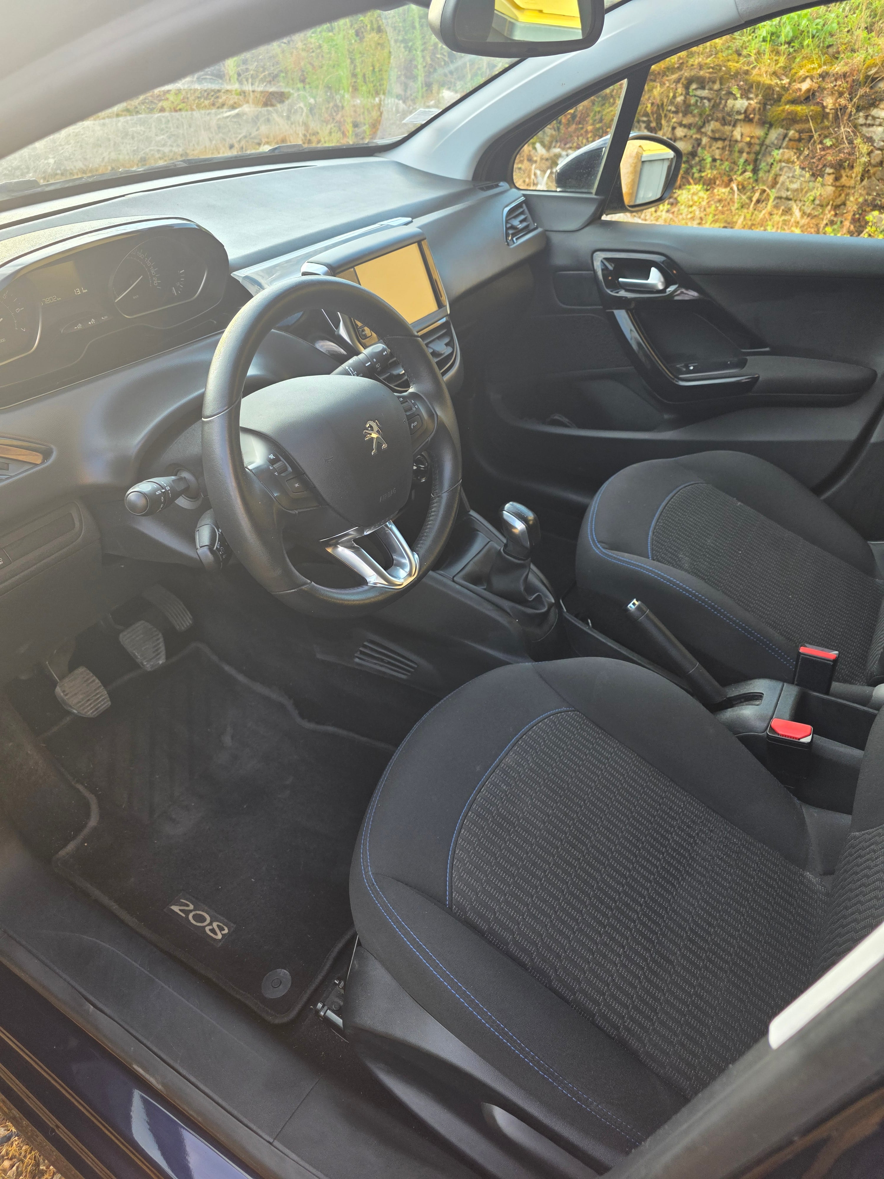 Peugeot 208 avec Audio Bluetooth