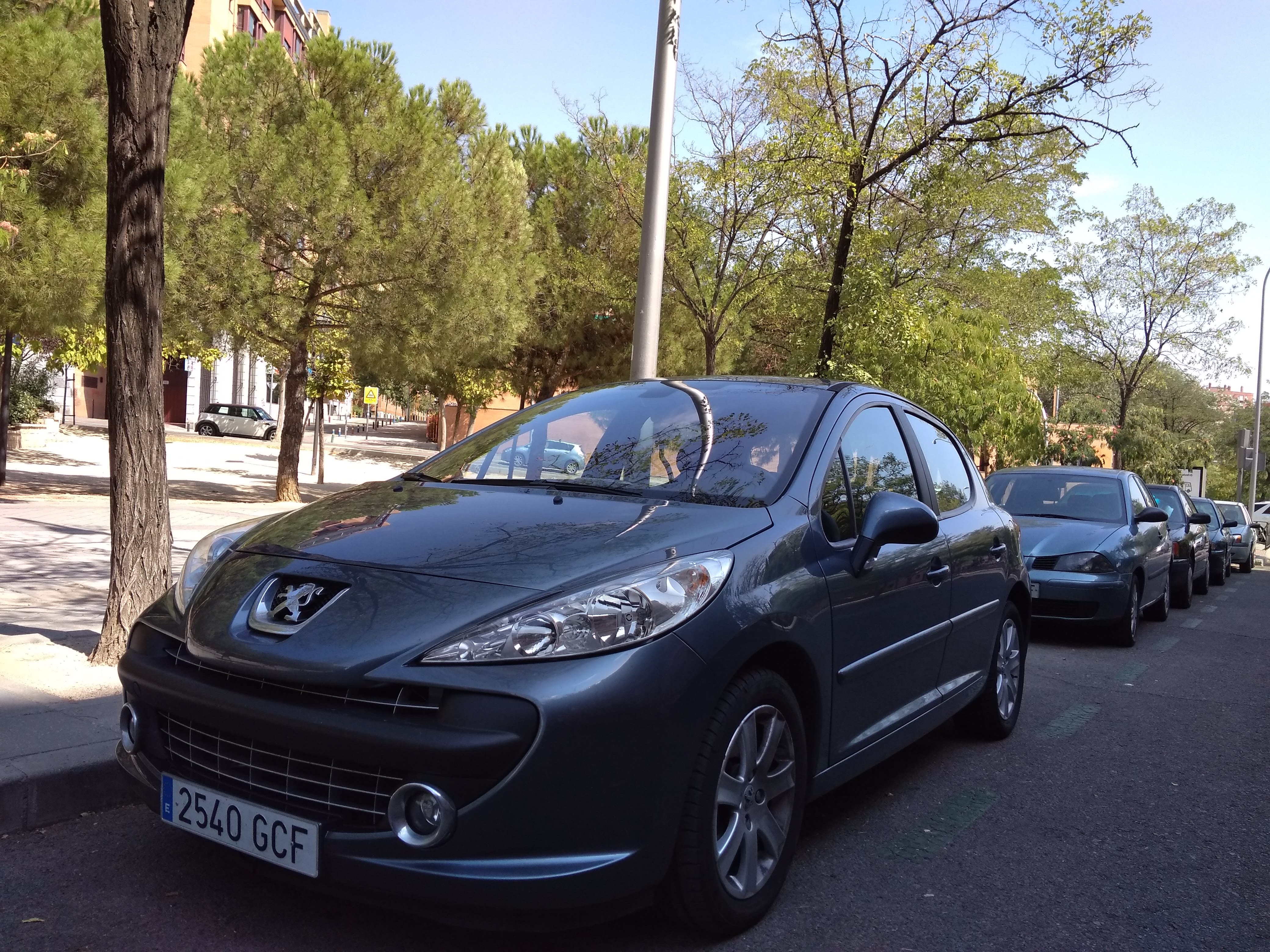 Peugeot 207 con Entrada de Audio/iPod