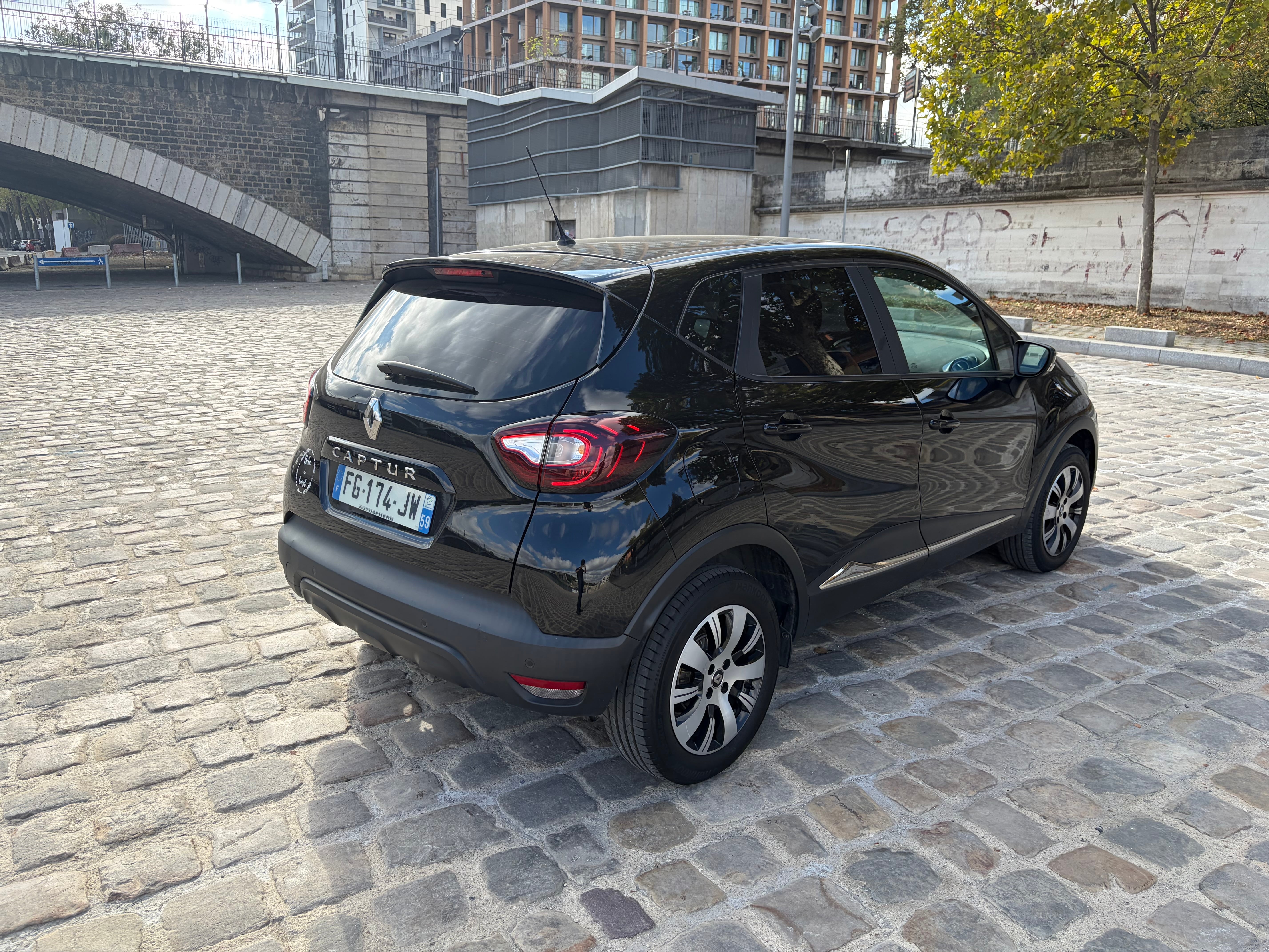 Renault Captur mit Navigationsgerät