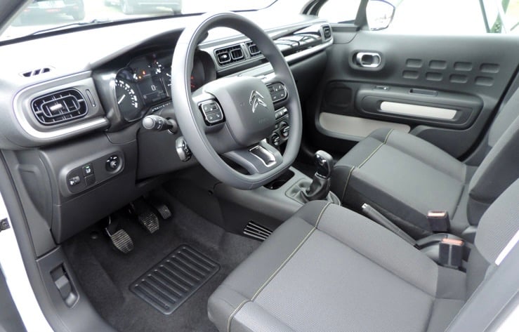 Citroen C3 1.2 i essance (123) avec Siège bébé