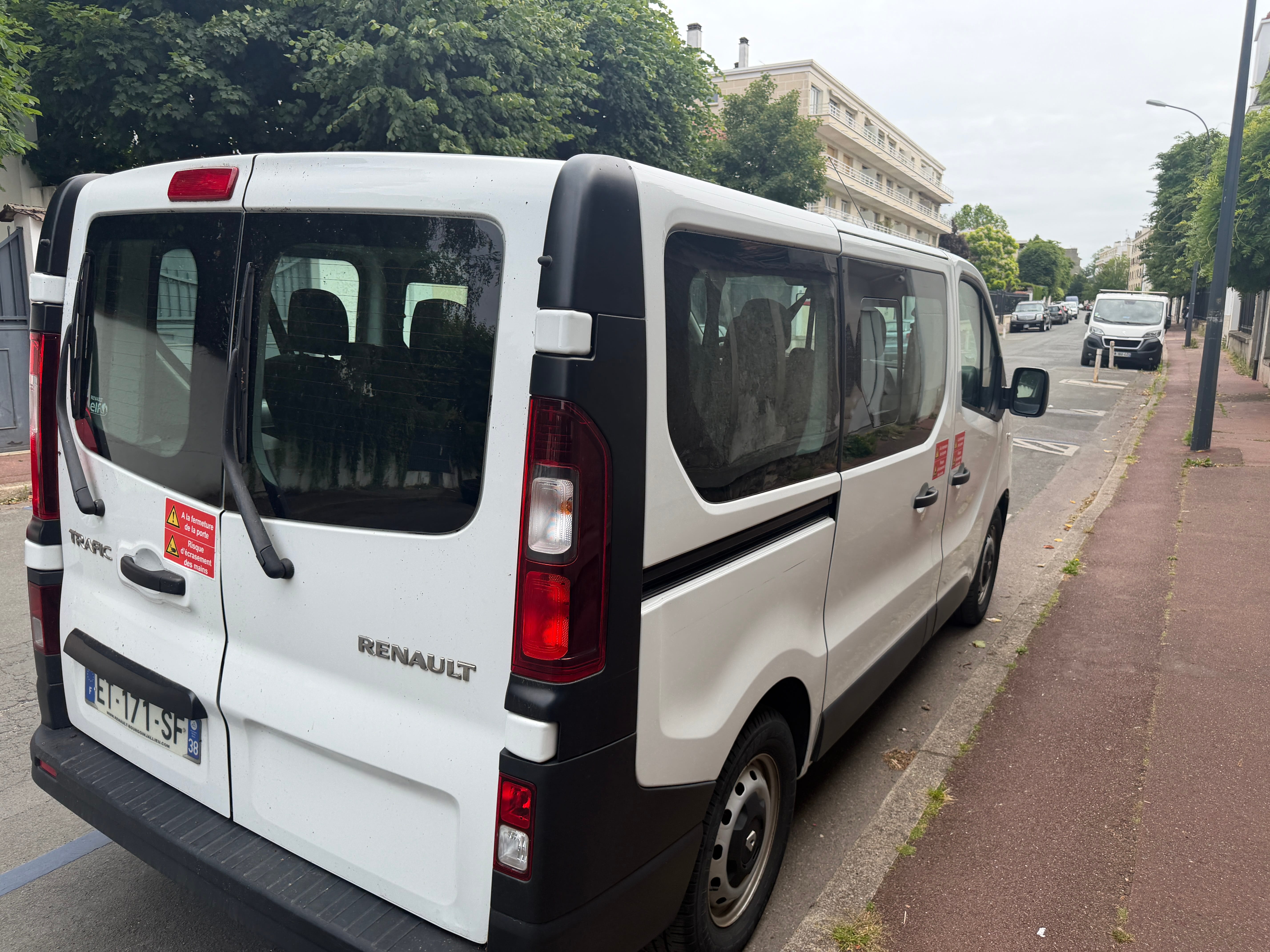 Renault Trafic Passenger 9 places