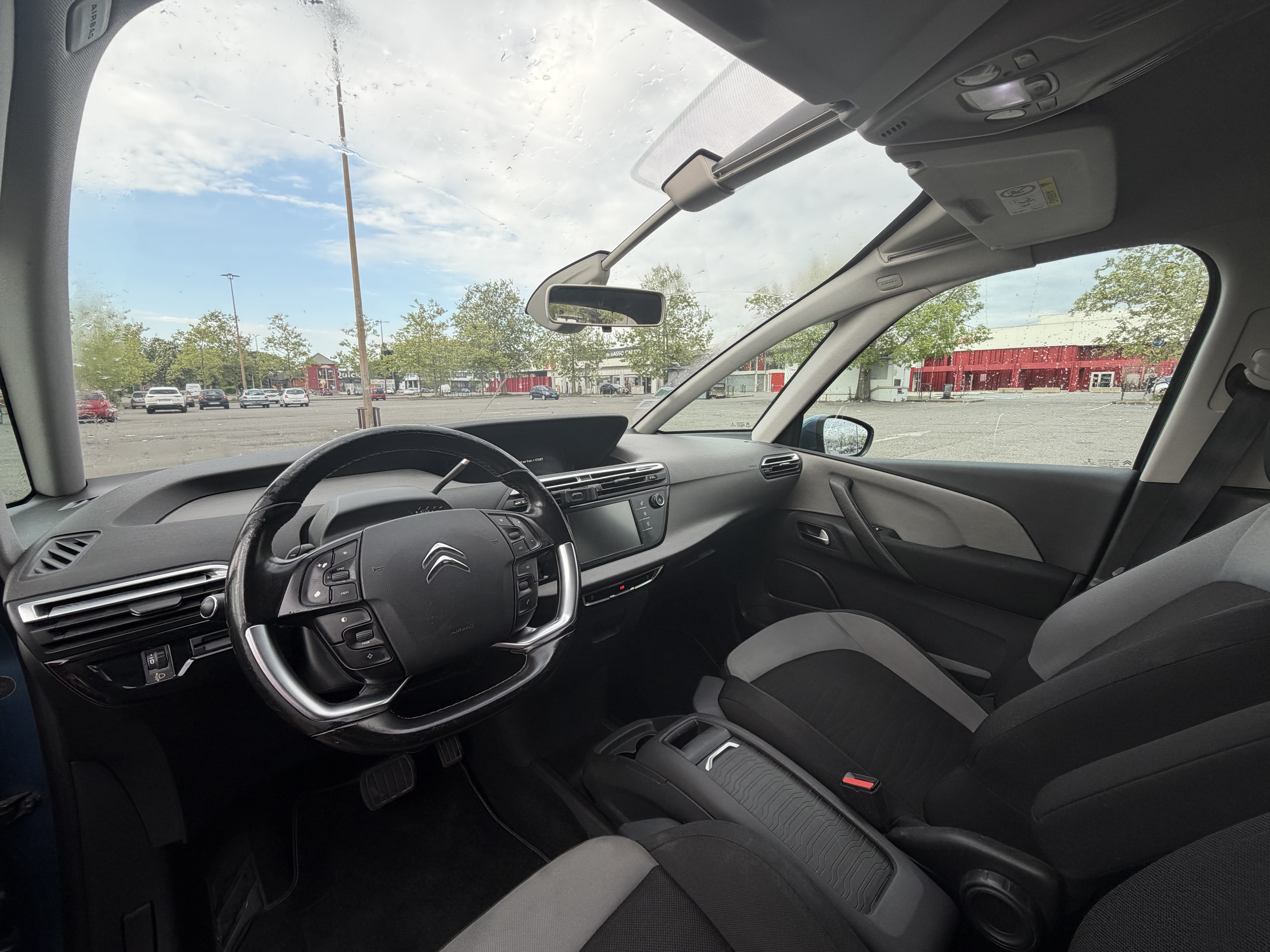 Citroen C4 Picasso avec Dashcam