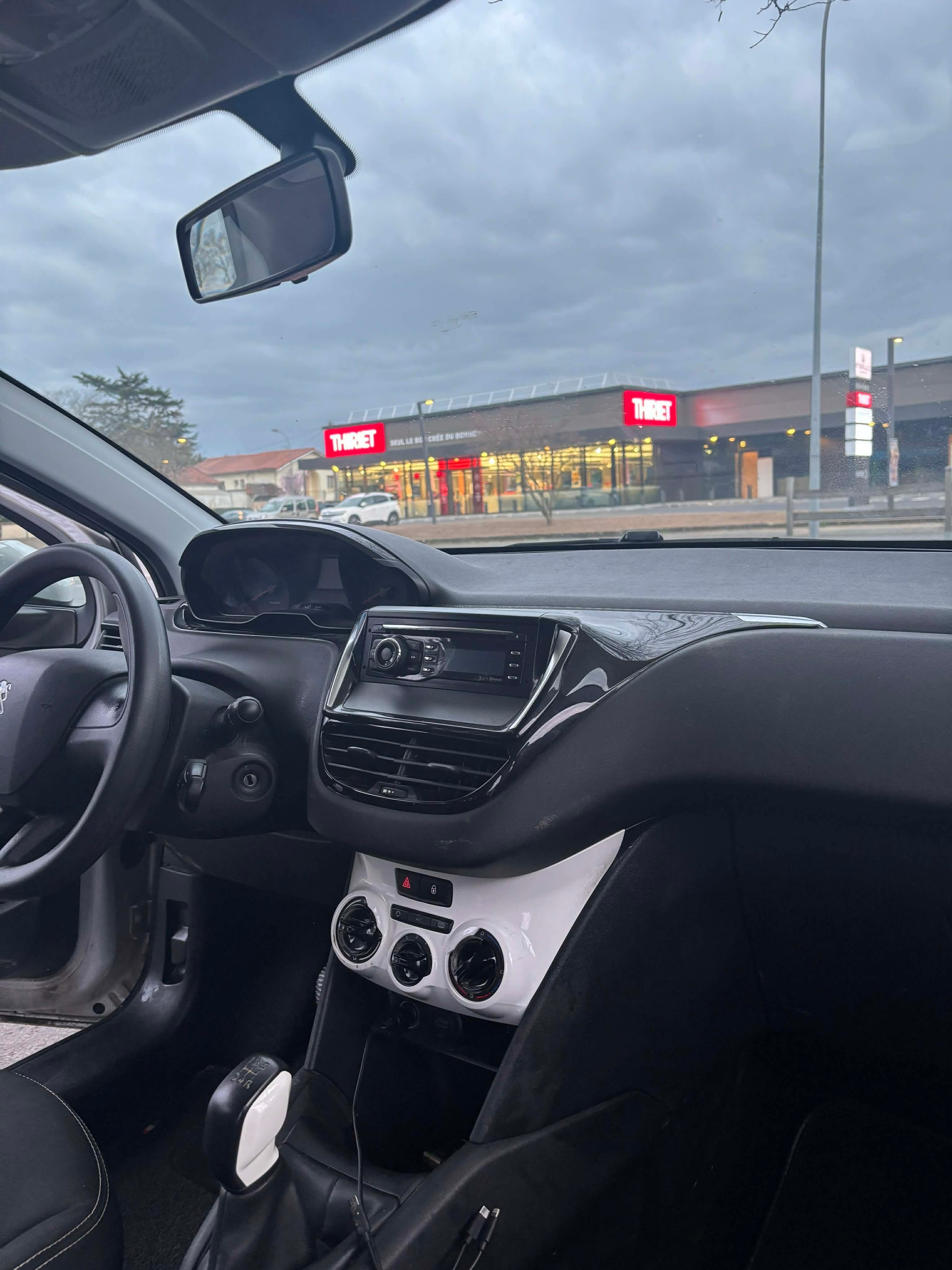 Peugeot 208 avec Audio Bluetooth