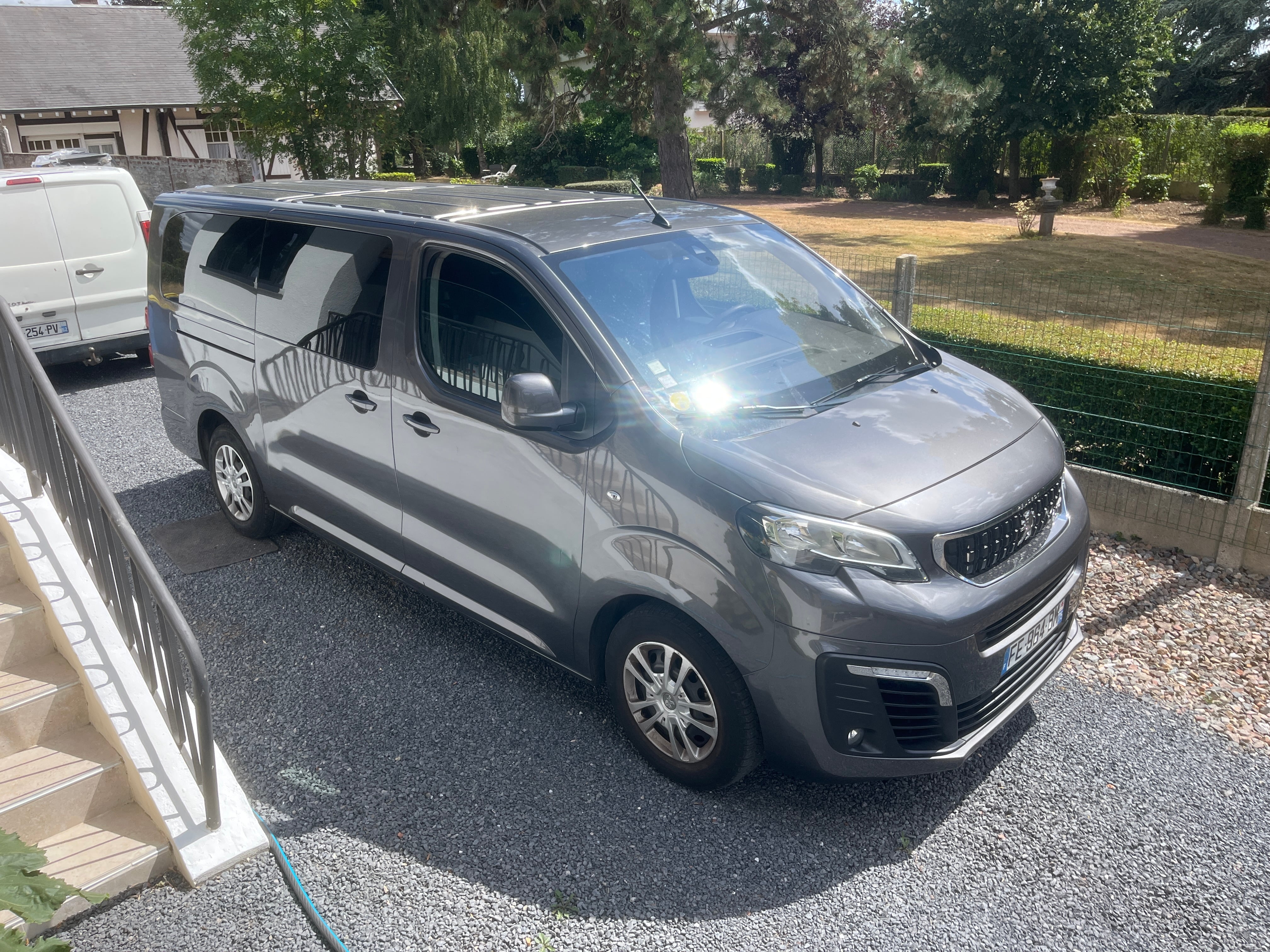 Peugeot Traveller, 2018, Diesel, 9 places et plus
