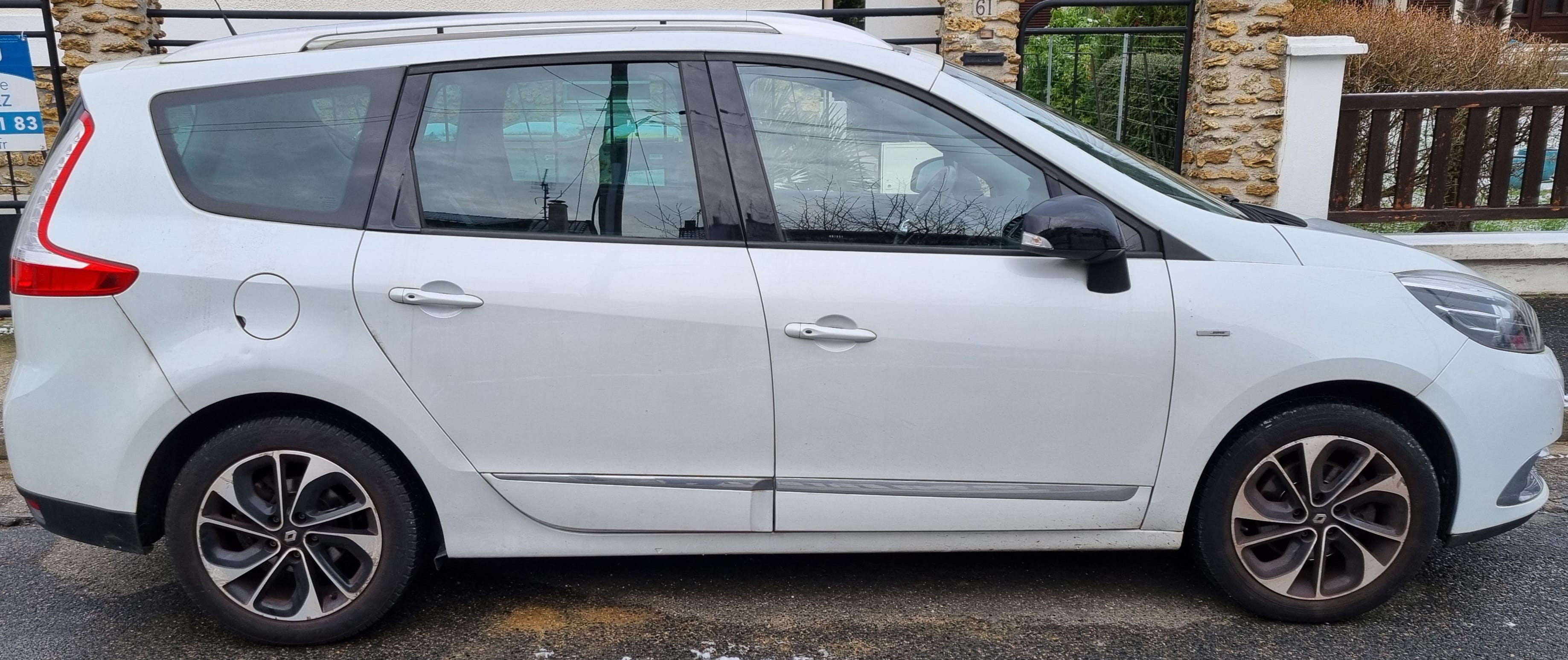 Renault Grand Scenic avec Climatisation