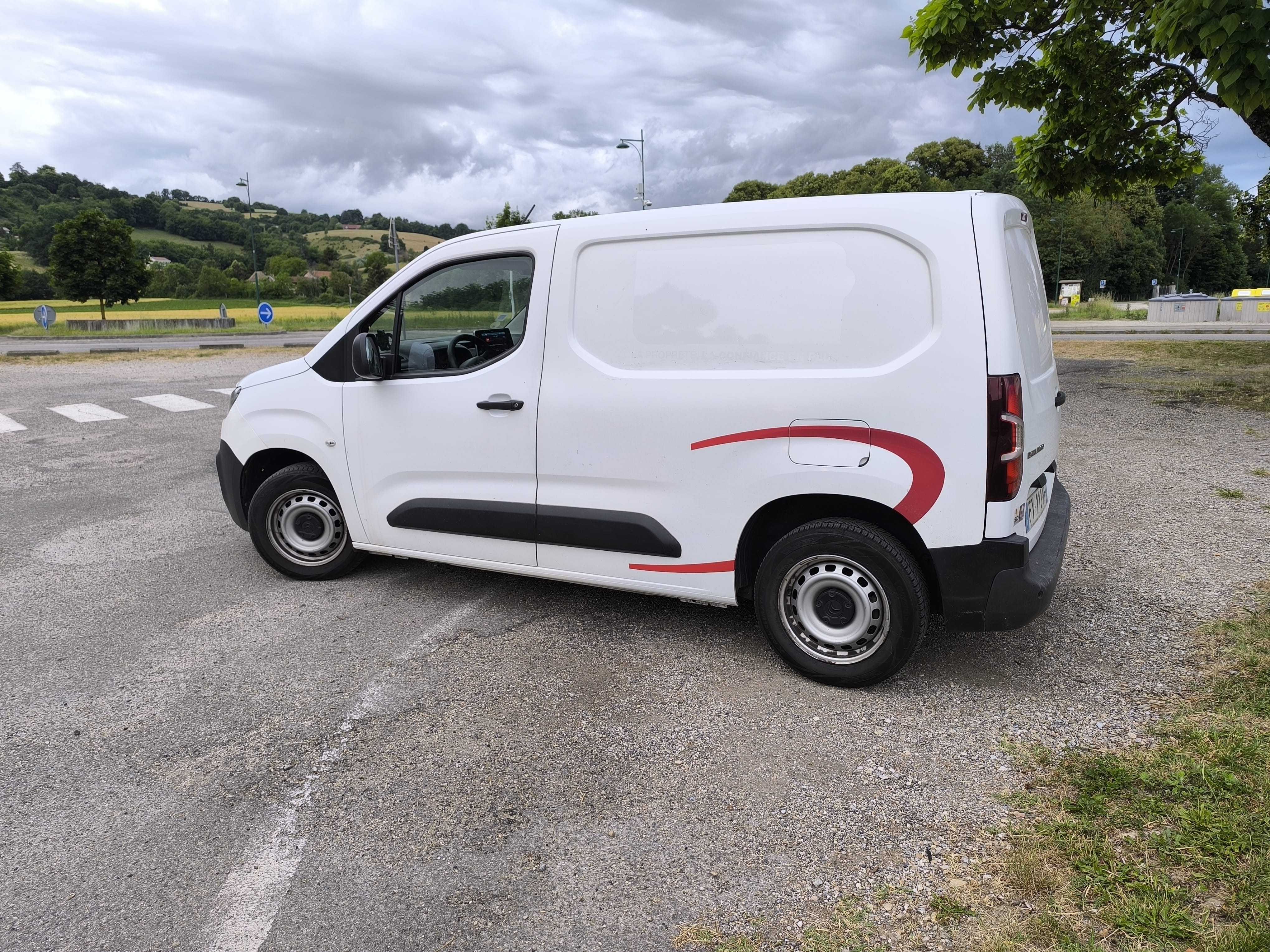 Citroen Berlingo  utilitaire Déménagement & Ikea – transport- bricolage avec GPS