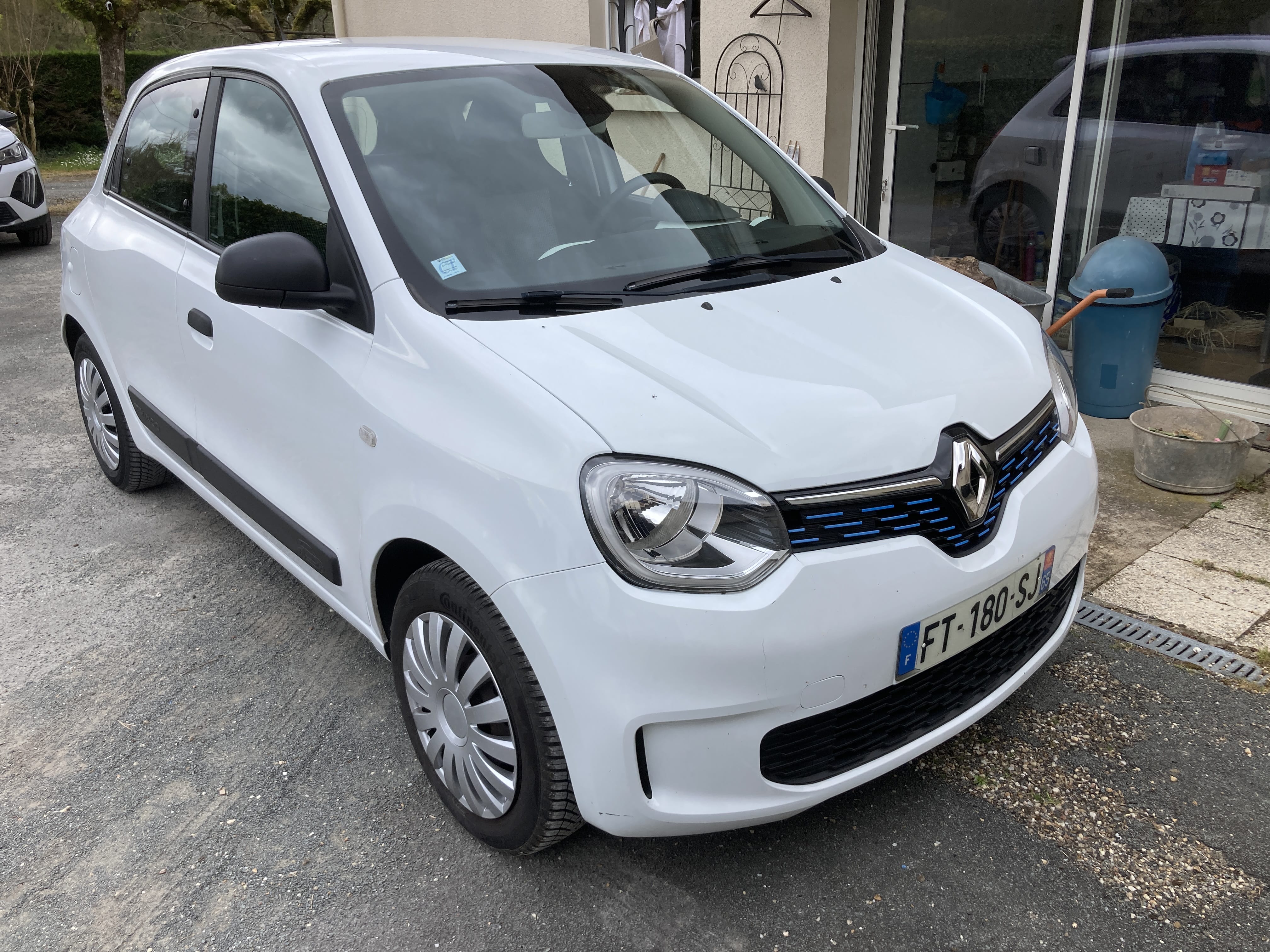 Renault Twingo III, 2020, Essence 95