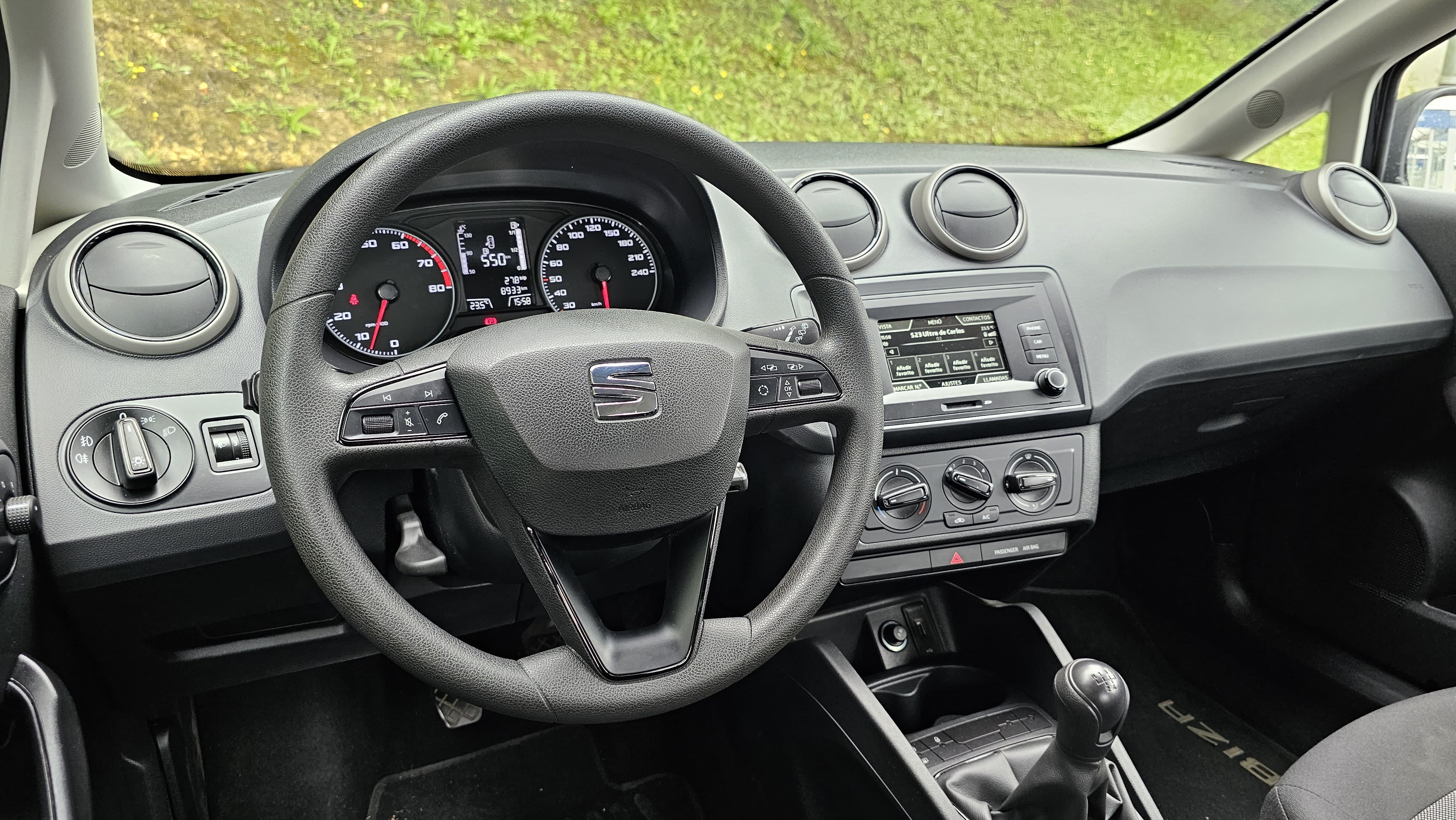 Seat Ibiza TSI JVX met Bluetooth audio