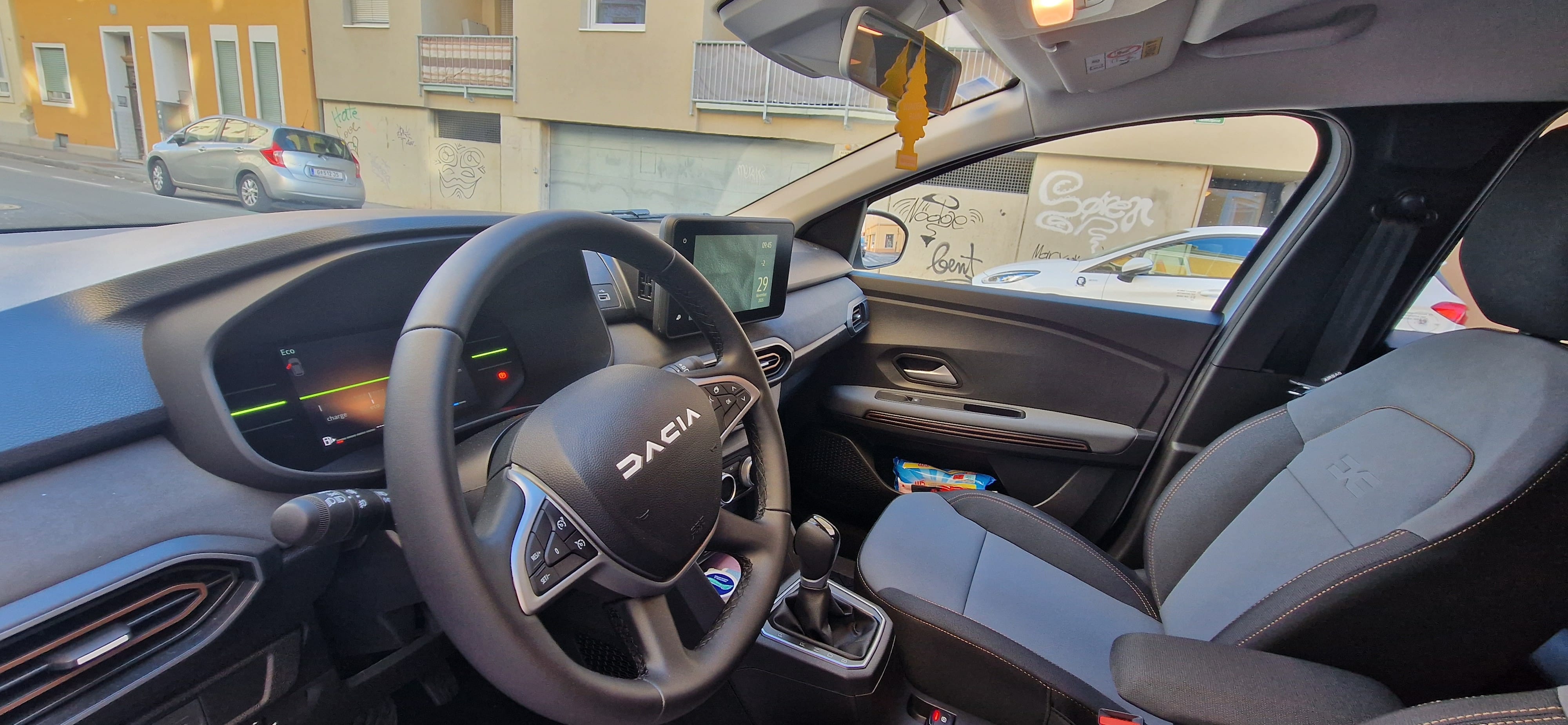 Dacia Jogger mit Navigationsgerät