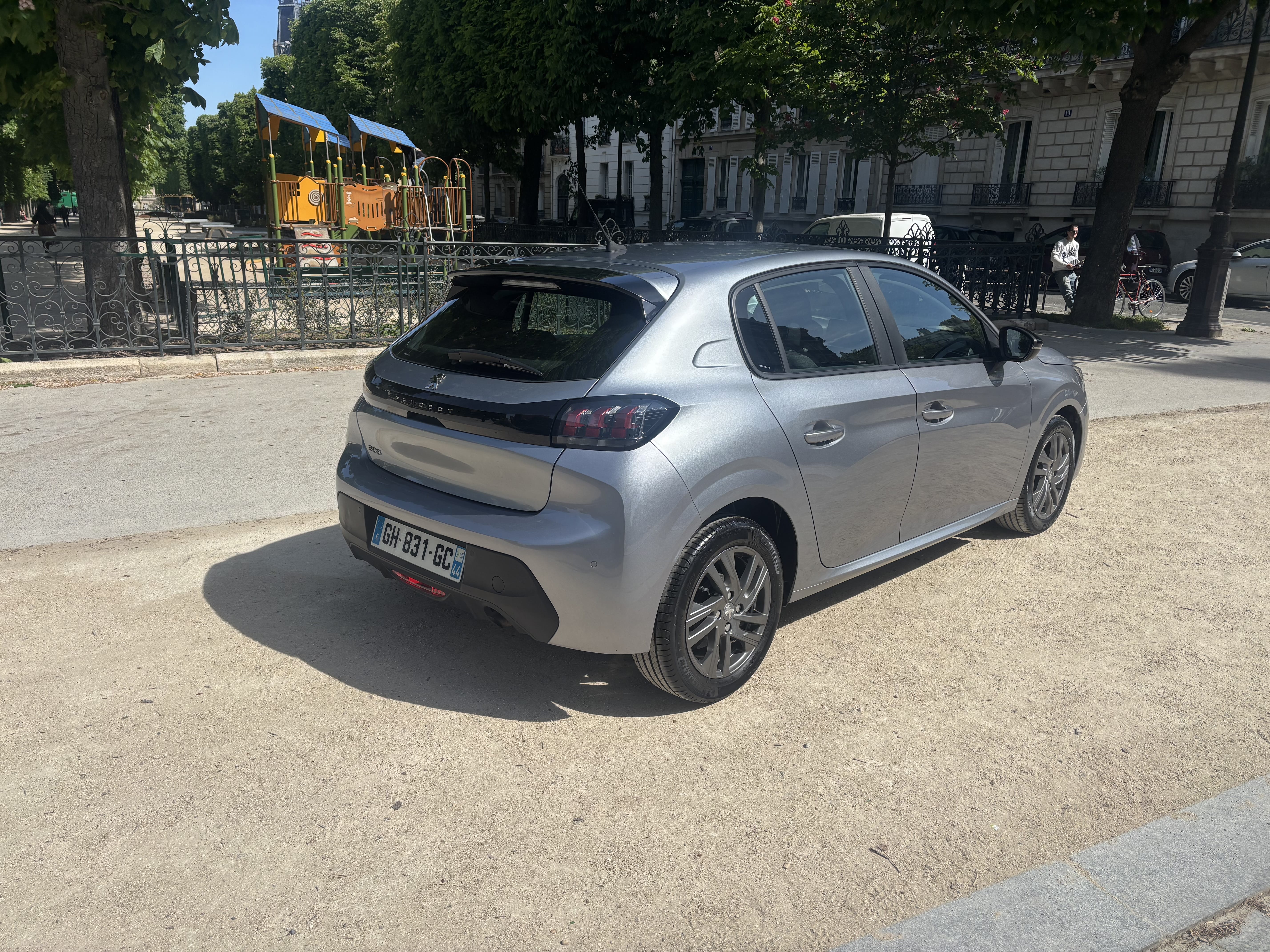 Peugeot 208 avec Climatisation