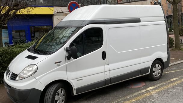 Renault Trafic L2h2 2,0 dci 115 Cv avec Entrée audio / iPod