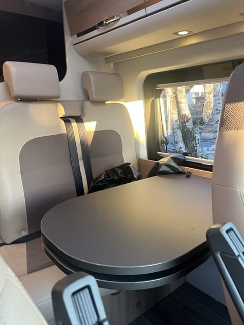 Adria Twin 600 SPT Family med Cruisekontroll