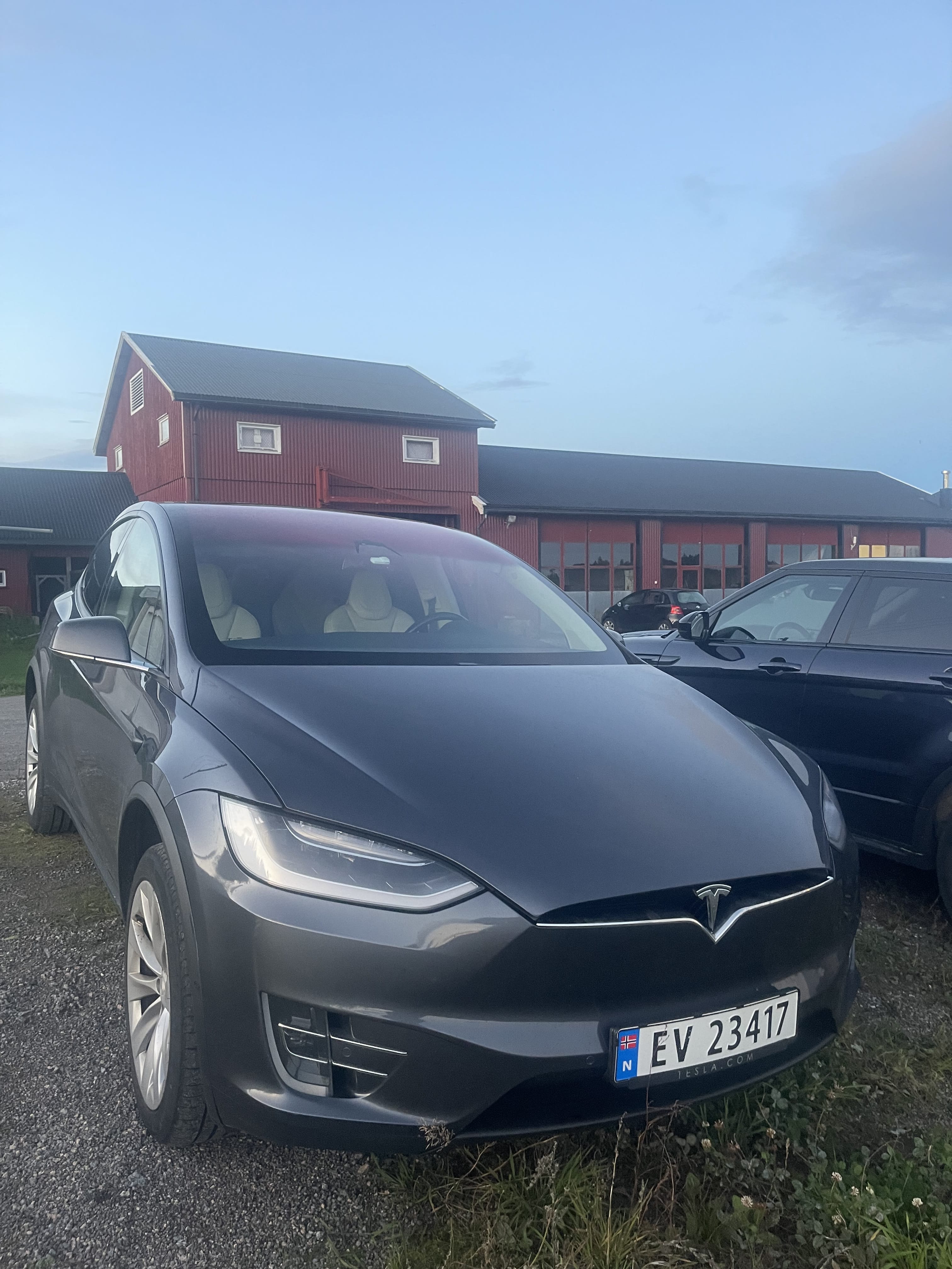 Tesla Model X, 2018, Elektrisk, automatisk, 6 seter