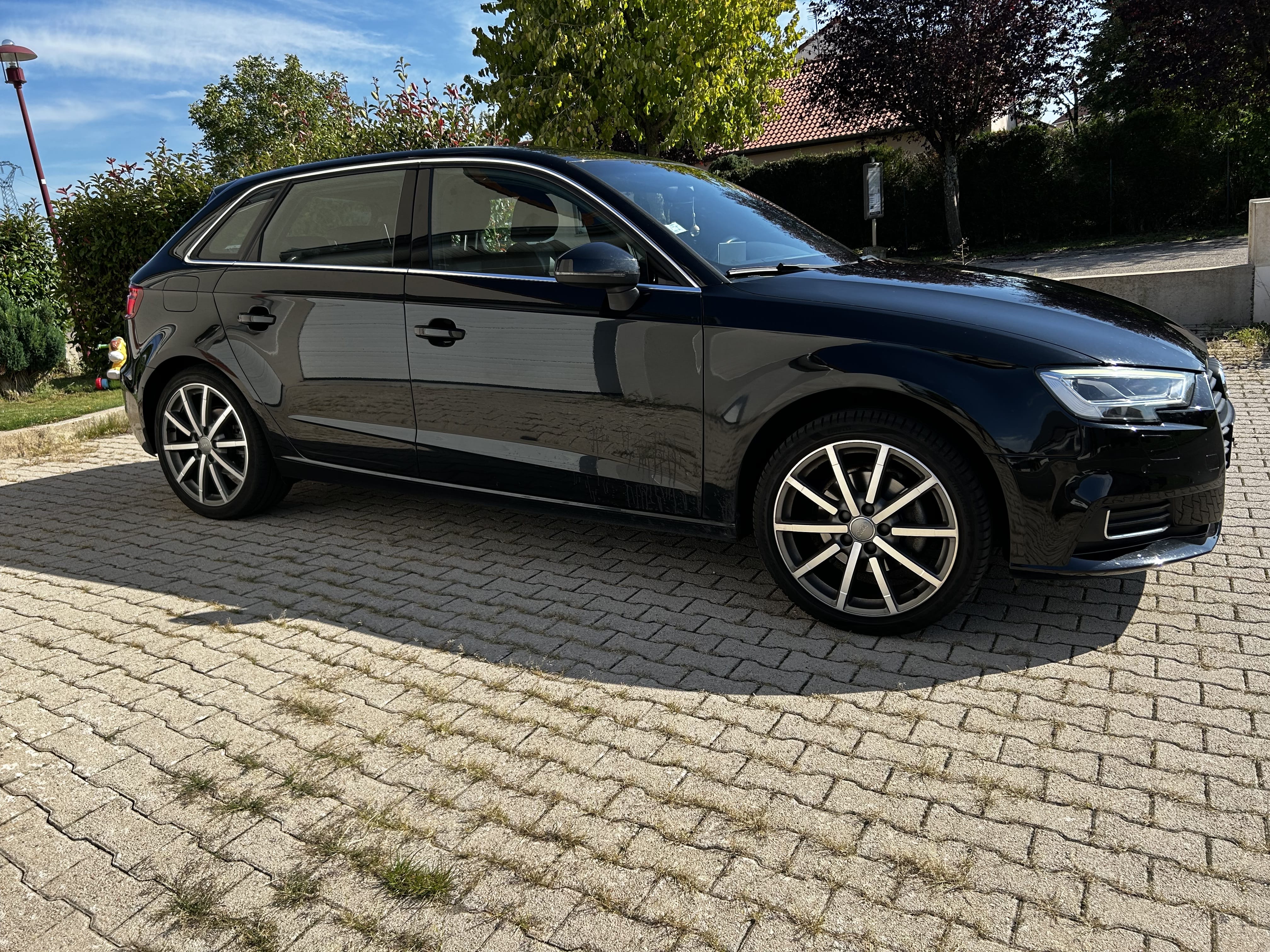 Audi A3 Sportback avec Climatisation
