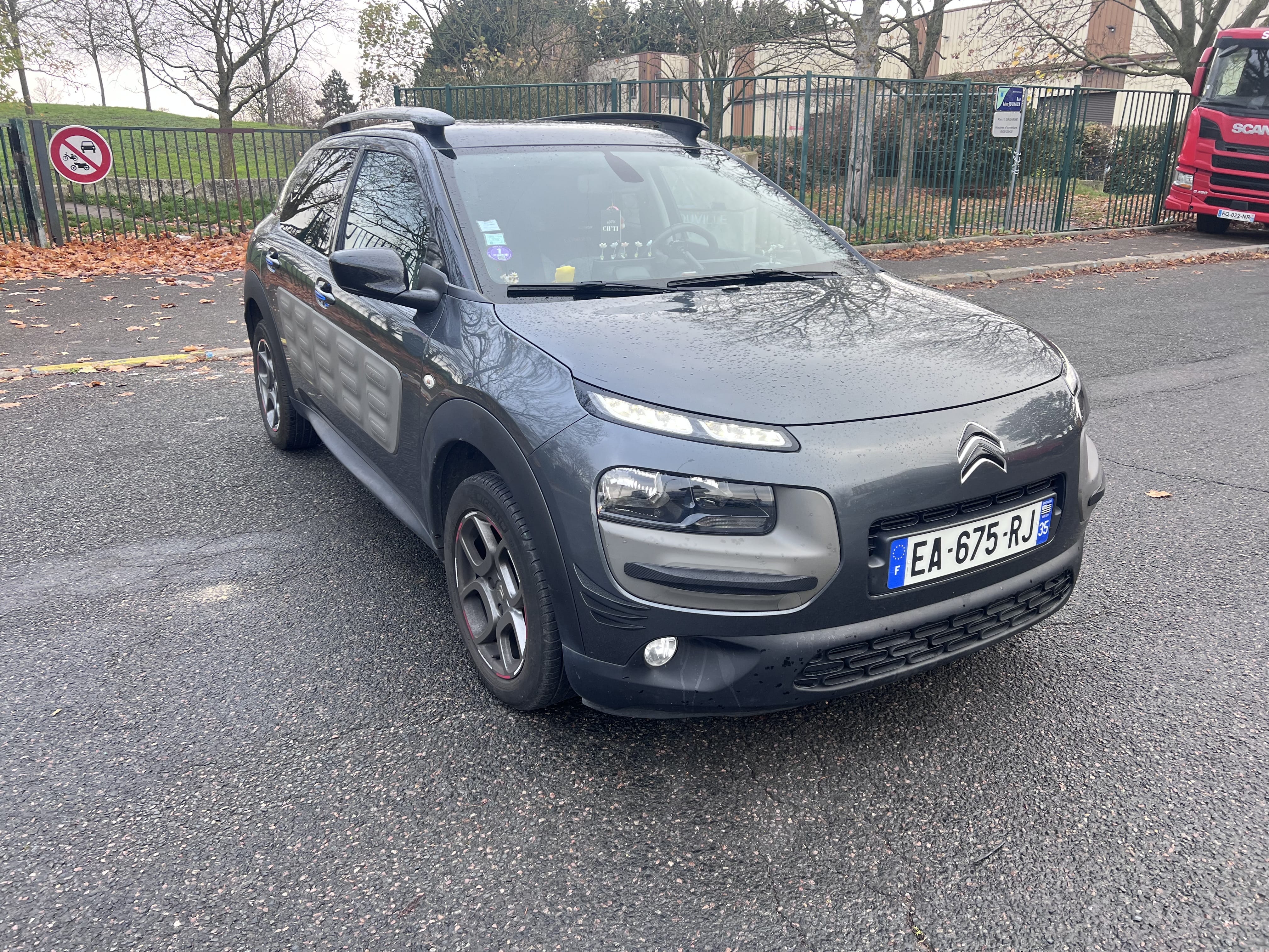 Citroen C4 Cactus avec Entrée audio / iPod