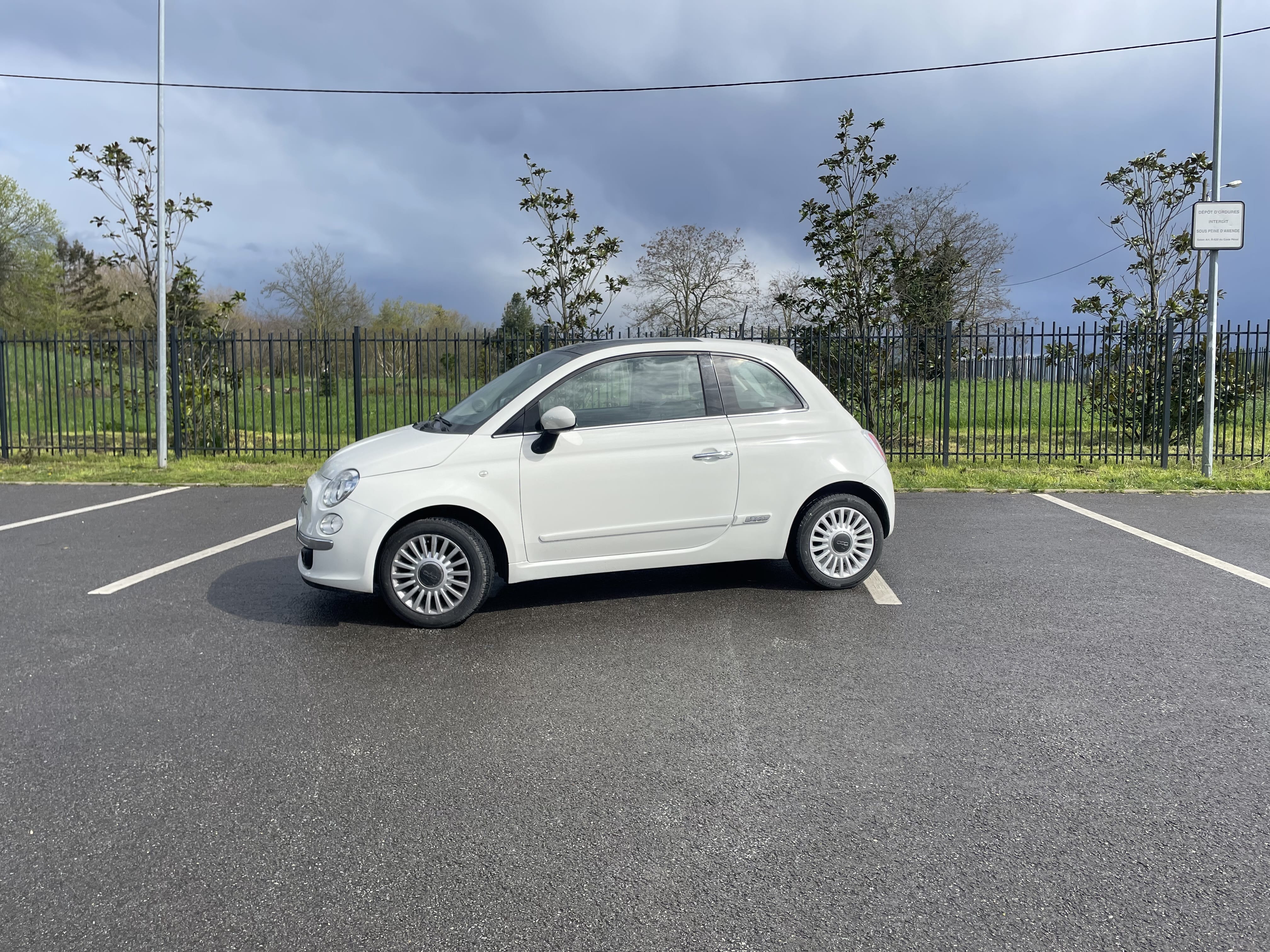 Fiat 500 Lounge toit panoramique met Airco