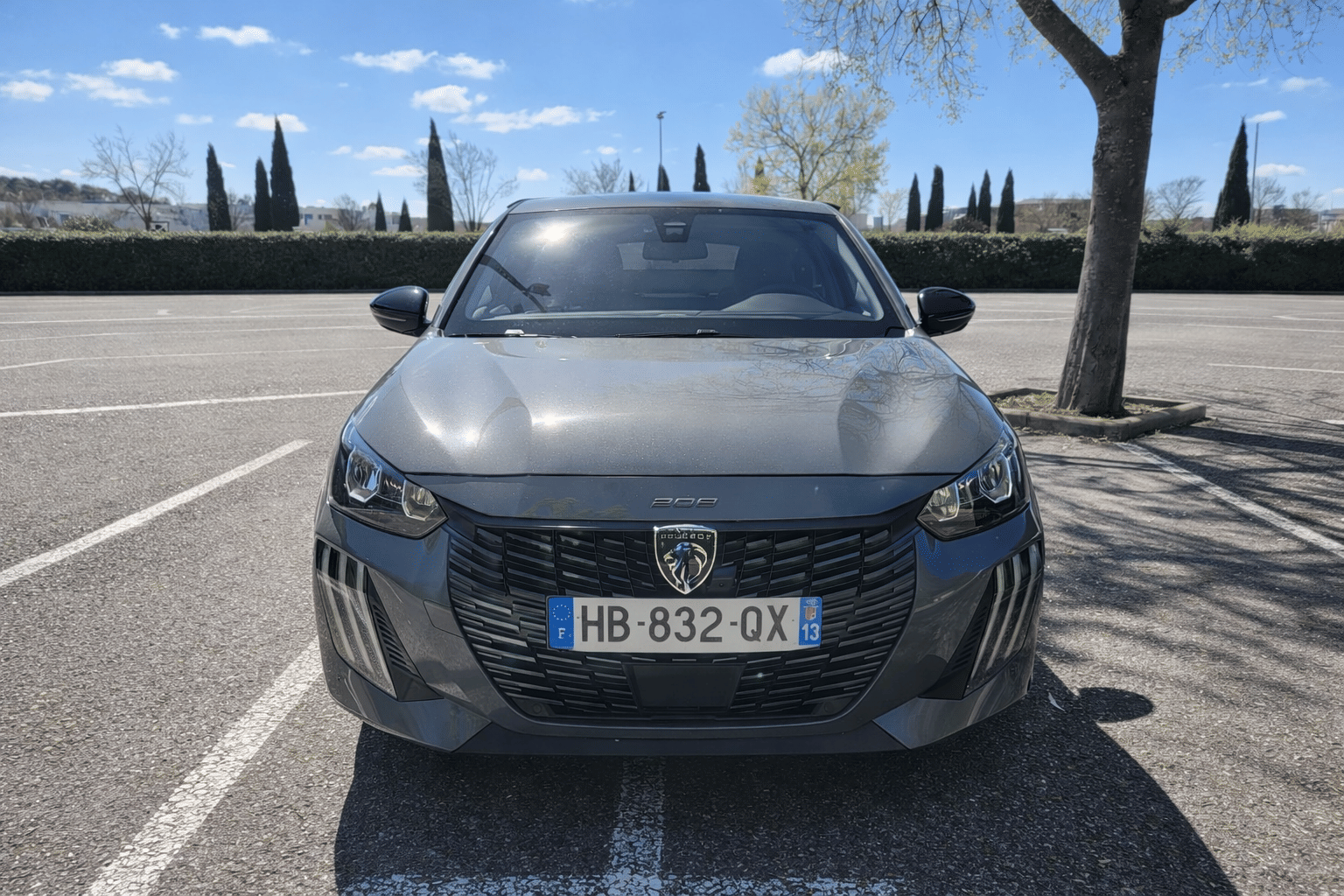 Peugeot 208 avec Apple CarPlay