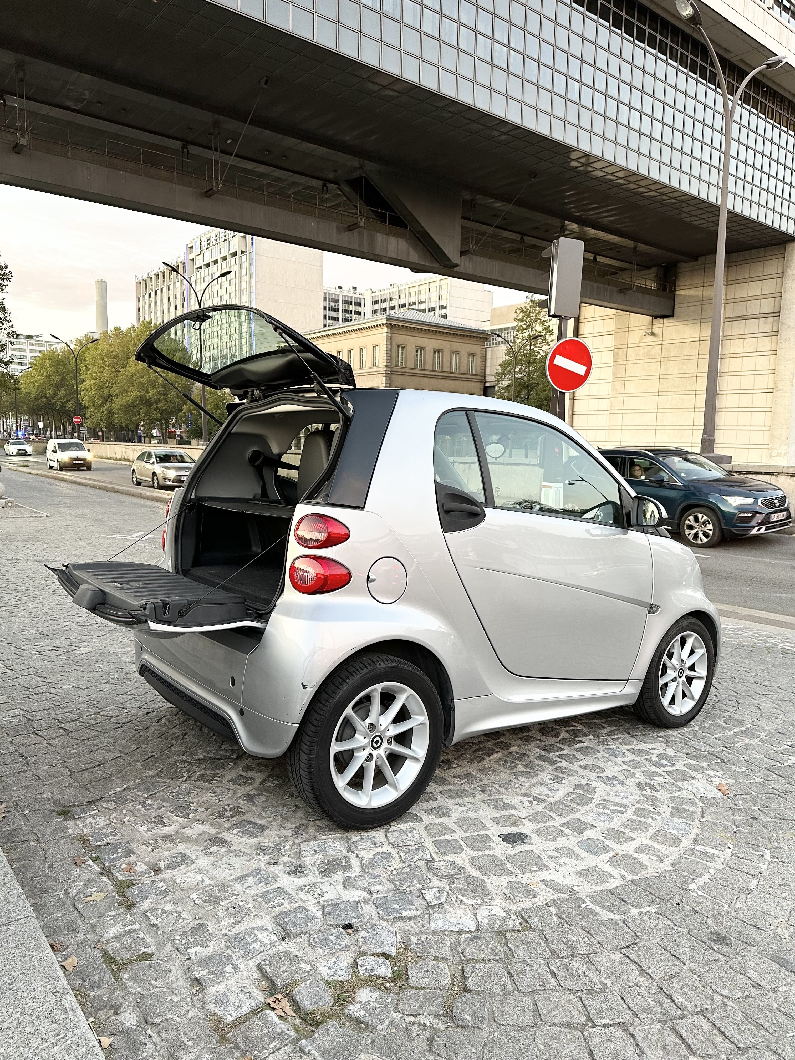 Smart Fortwo Coupé avec Entrée audio / iPod