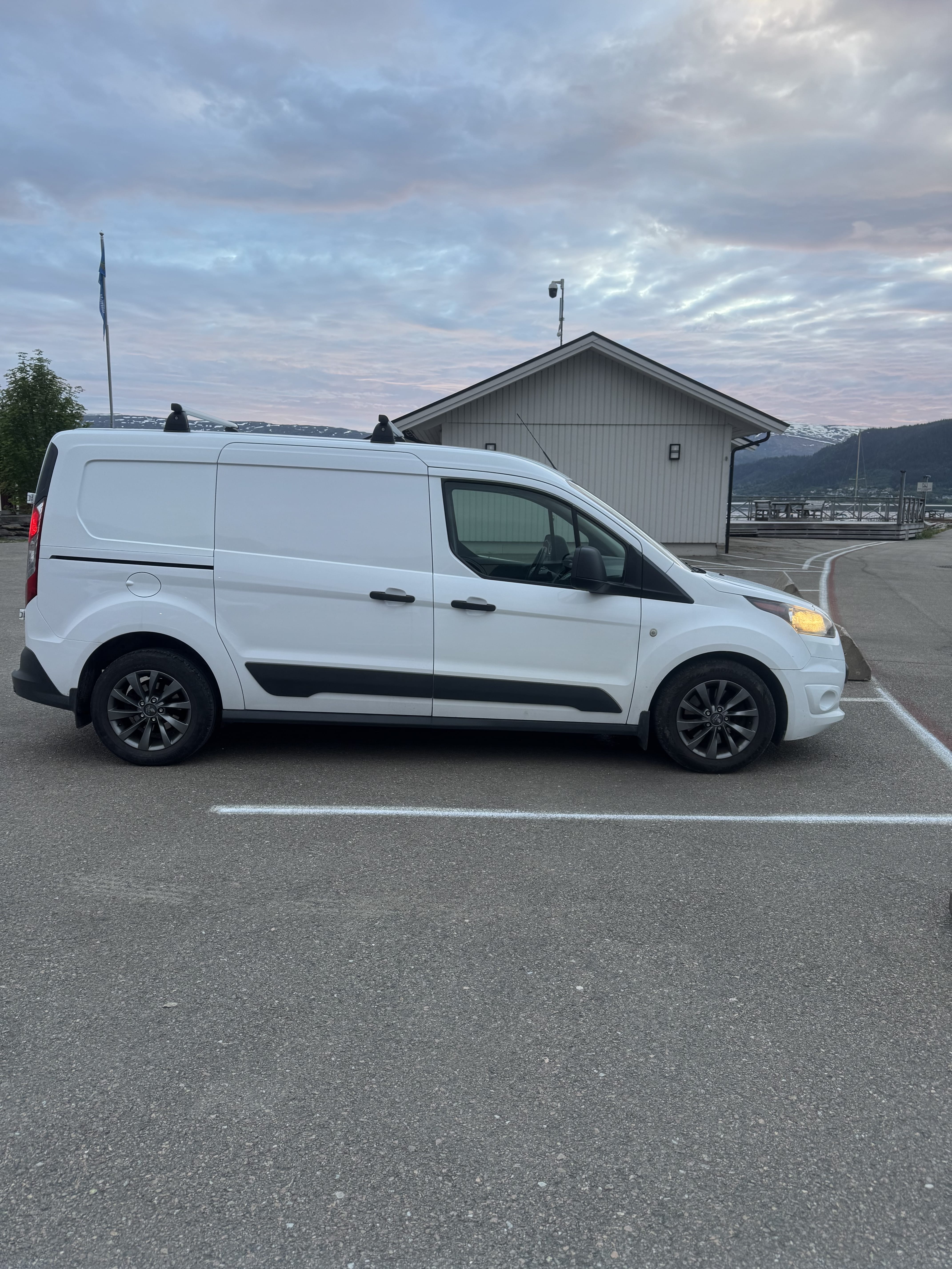 Ford Transit Connect med Aircondition