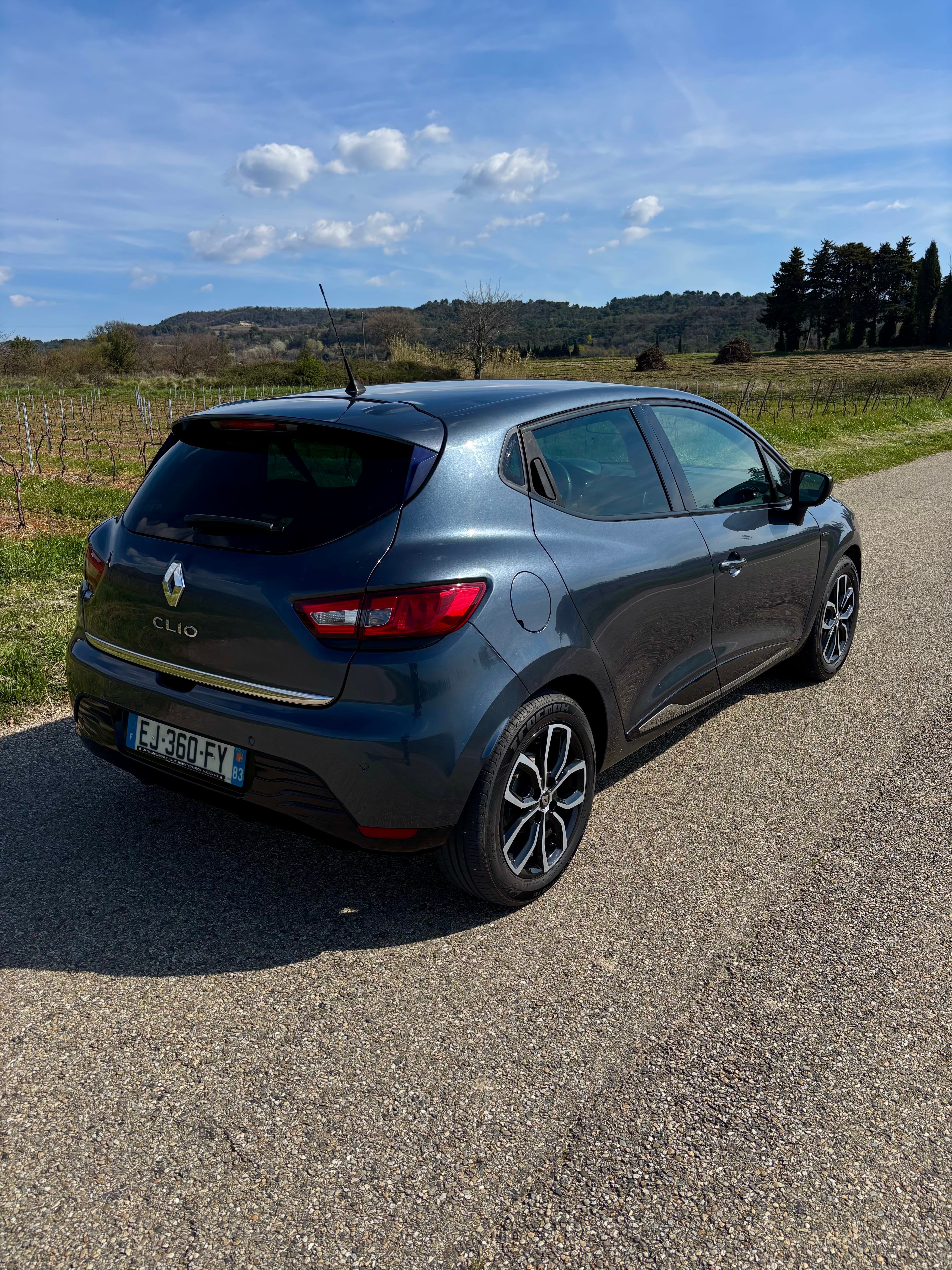 Renault Clio avec Port USB