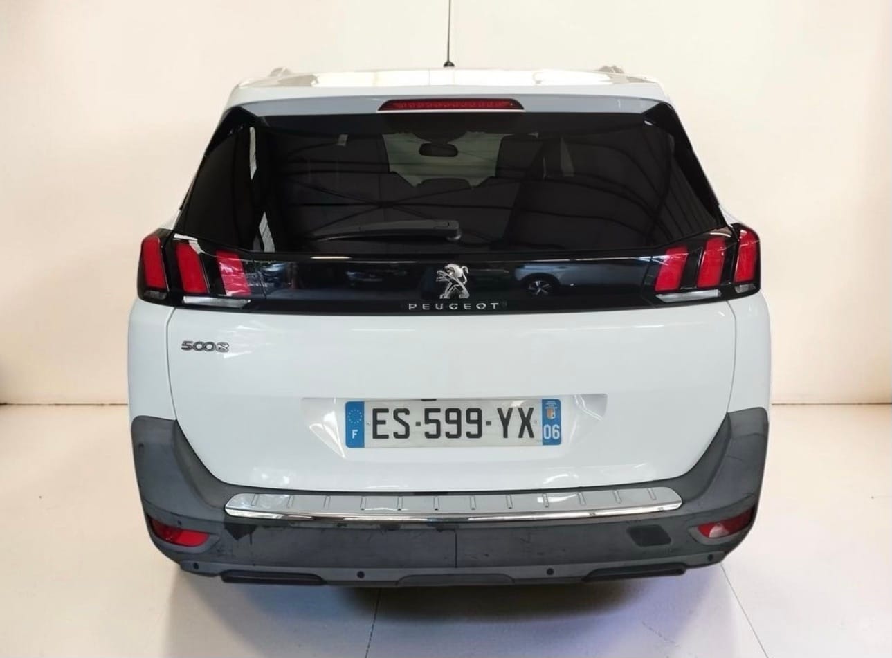 Peugeot 5008 II 1.6 THP 165CV Essence Boite Automatique met GPS