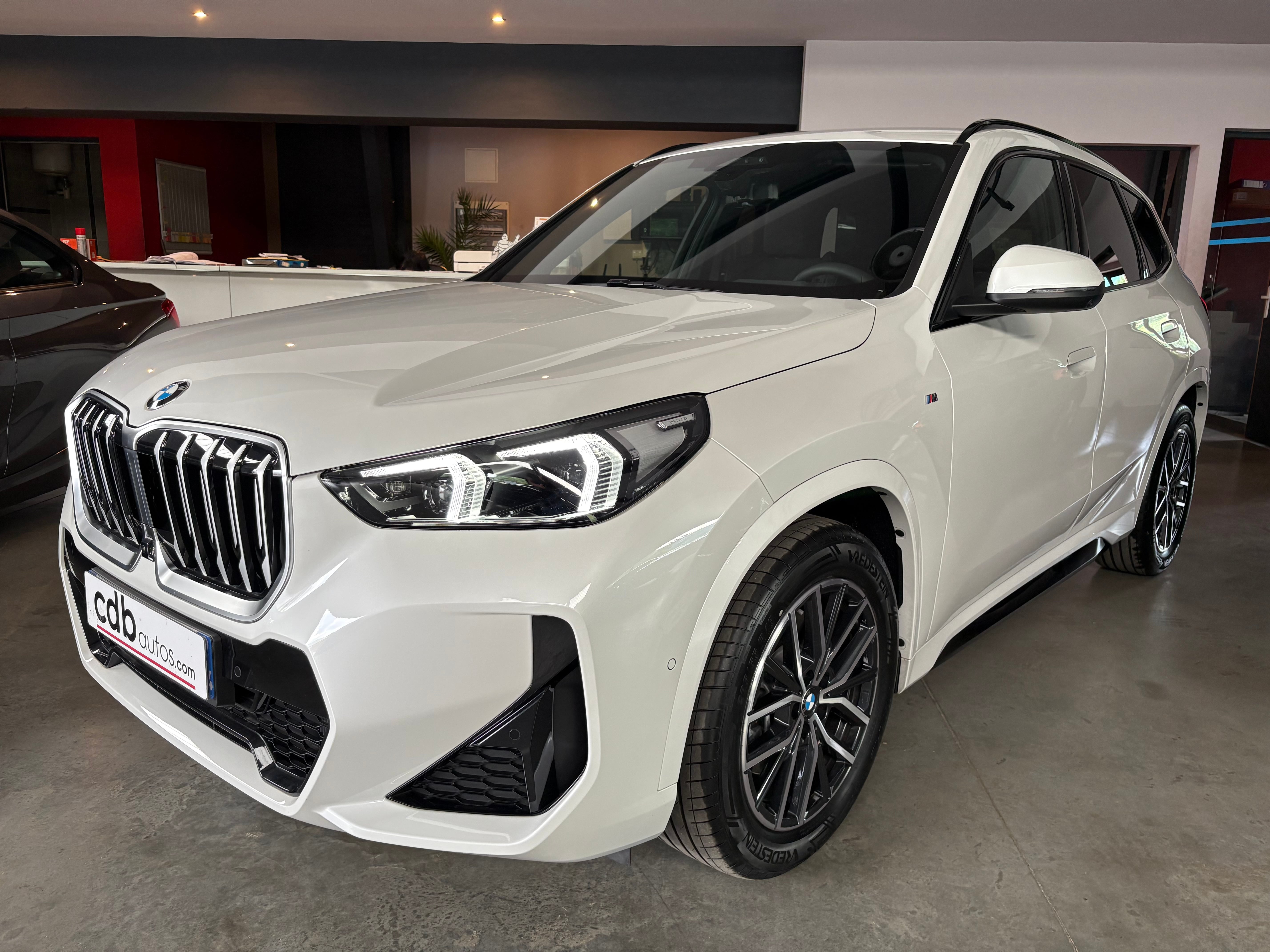 BMW X1, 2025, Essence 98 / Électrique (hybride), automatique
