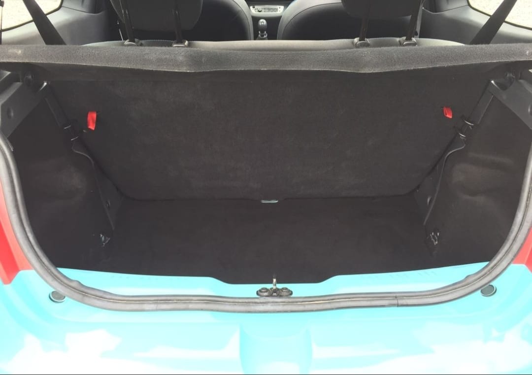 Renault Twingo Version Summertime avec Audio Bluetooth