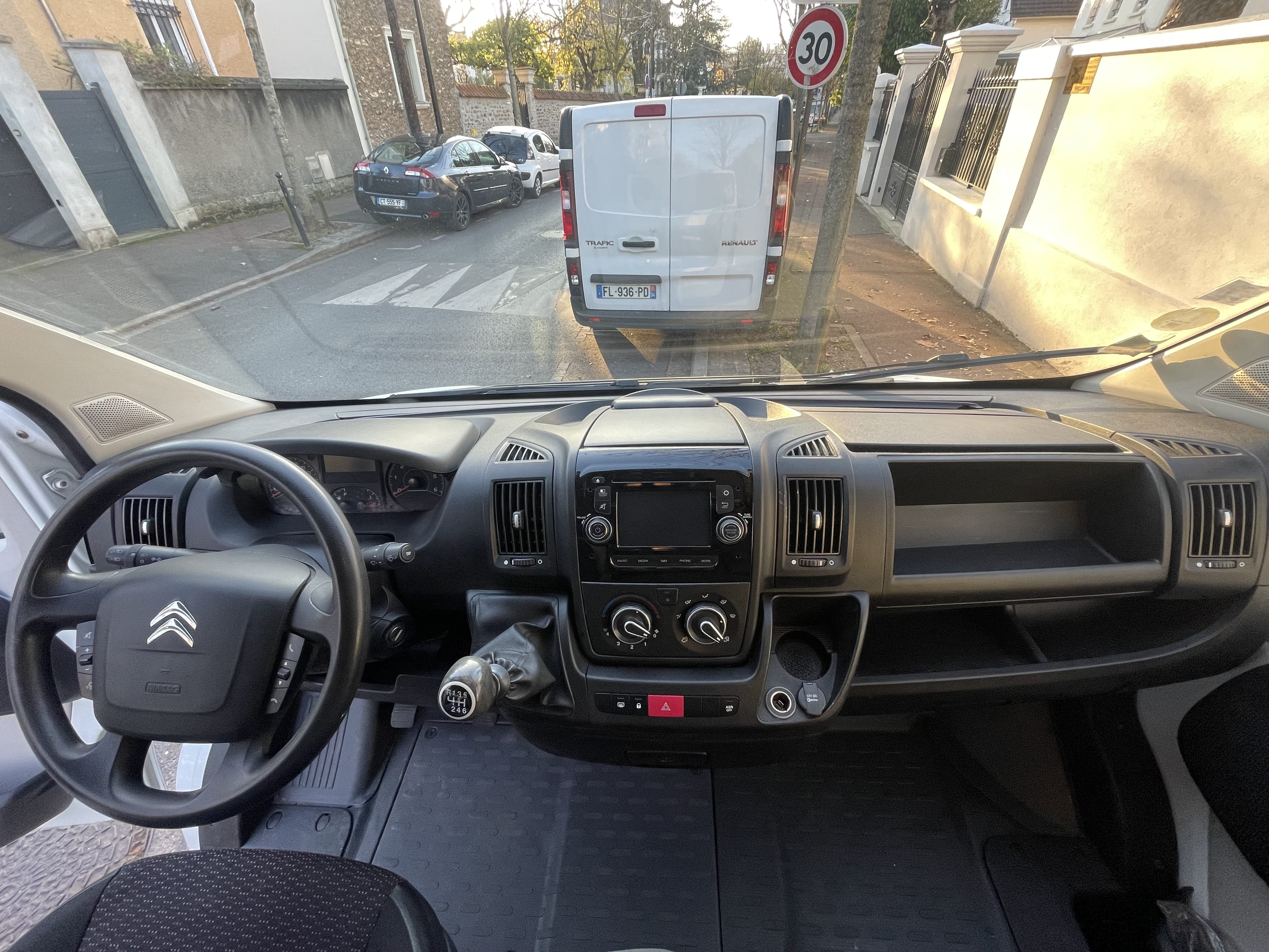 Citroen Jumper 2.2 HDI 8m3 avec Régulateur de vitesse