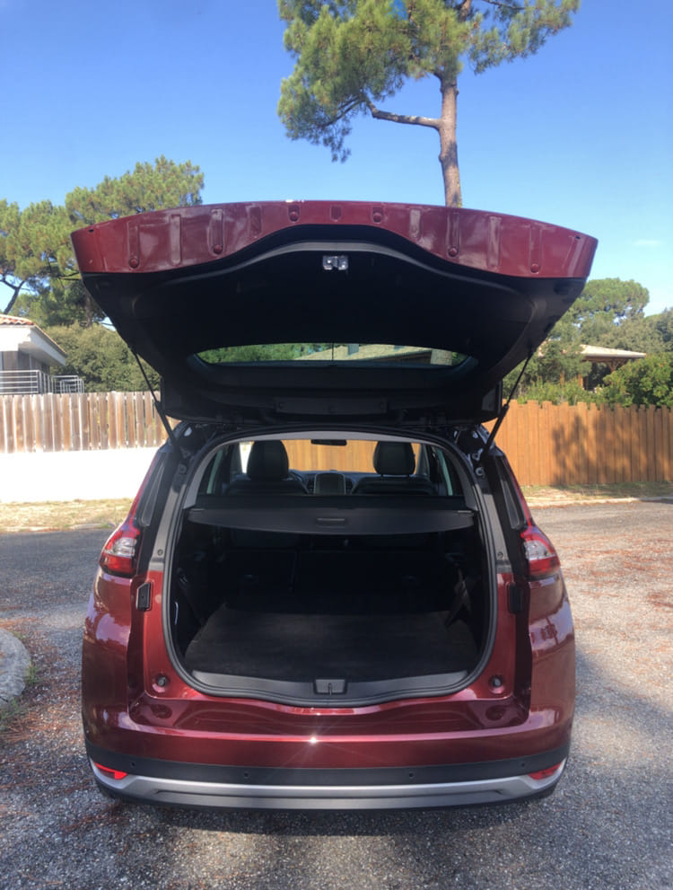 Renault Grand Scenic avec GPS