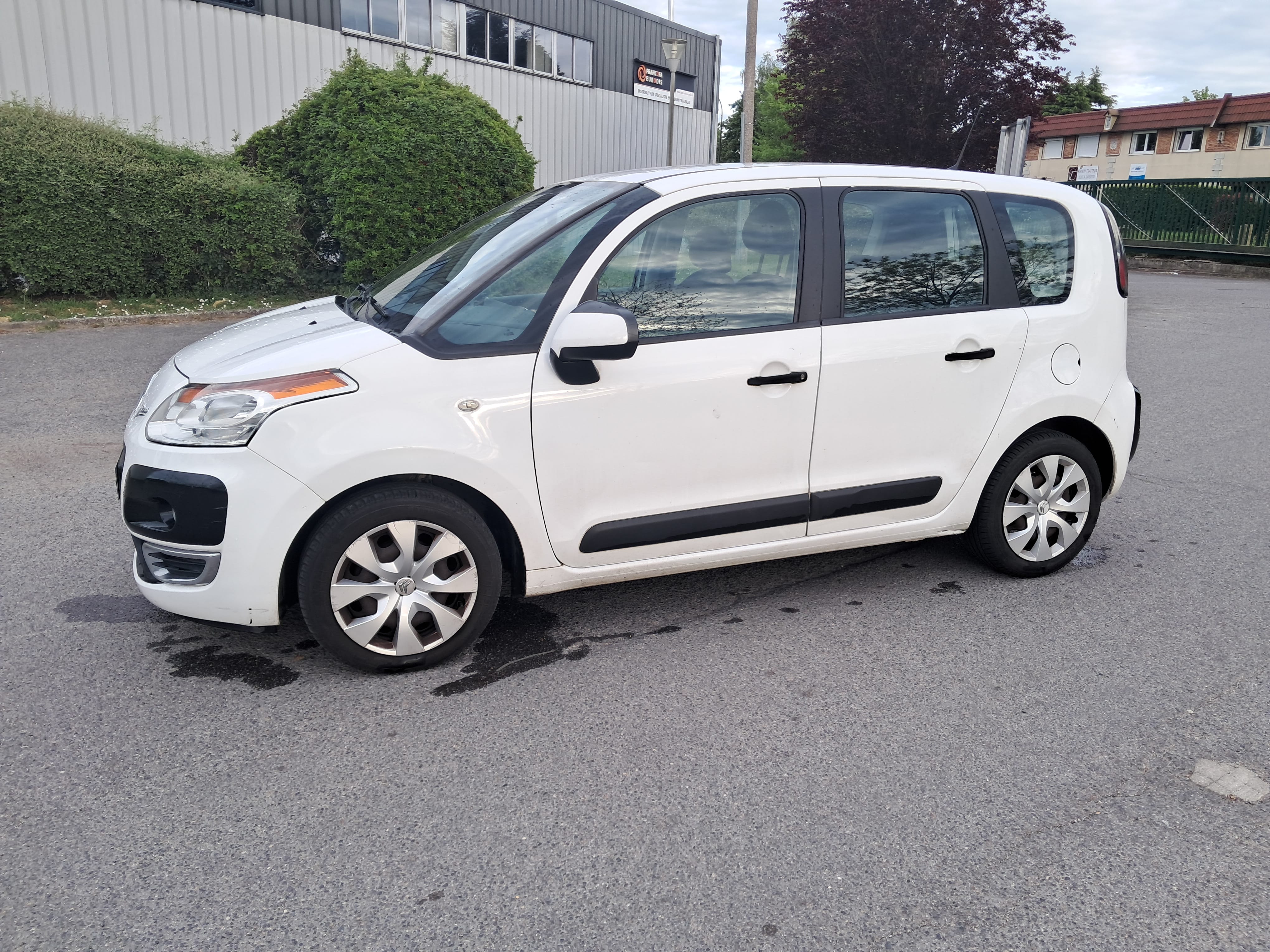Citroen C3 Picasso 1.4 VTI 95 CV CONFORT (CRIT'AIR 1) avec Climatisation